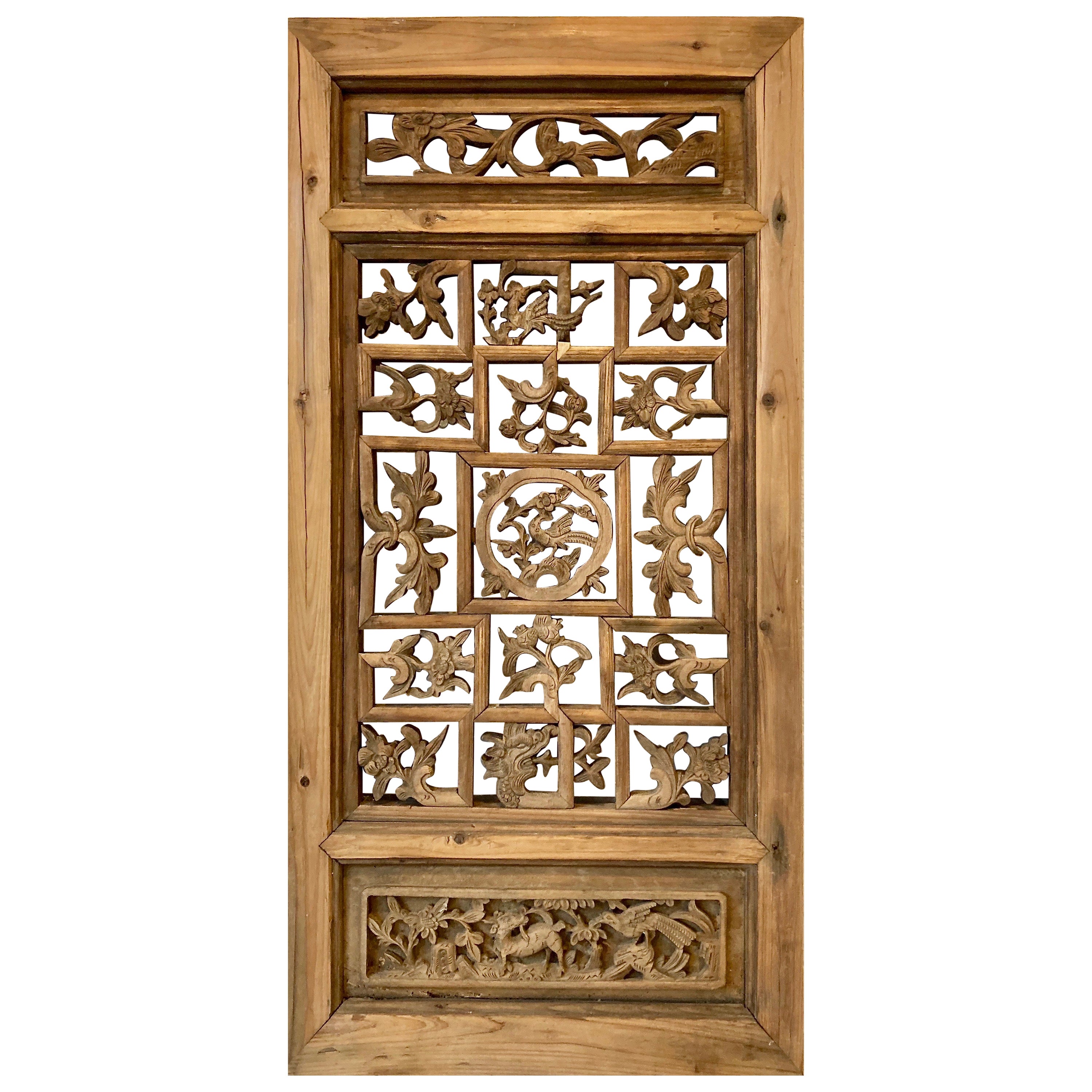 Panneau en bois sculpté chinois ancien
