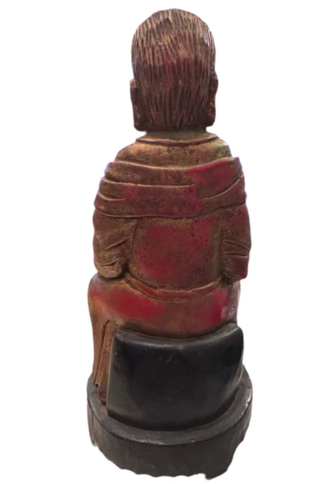 Qing Sculpture ancienne chinoise en bois sculpté en vente