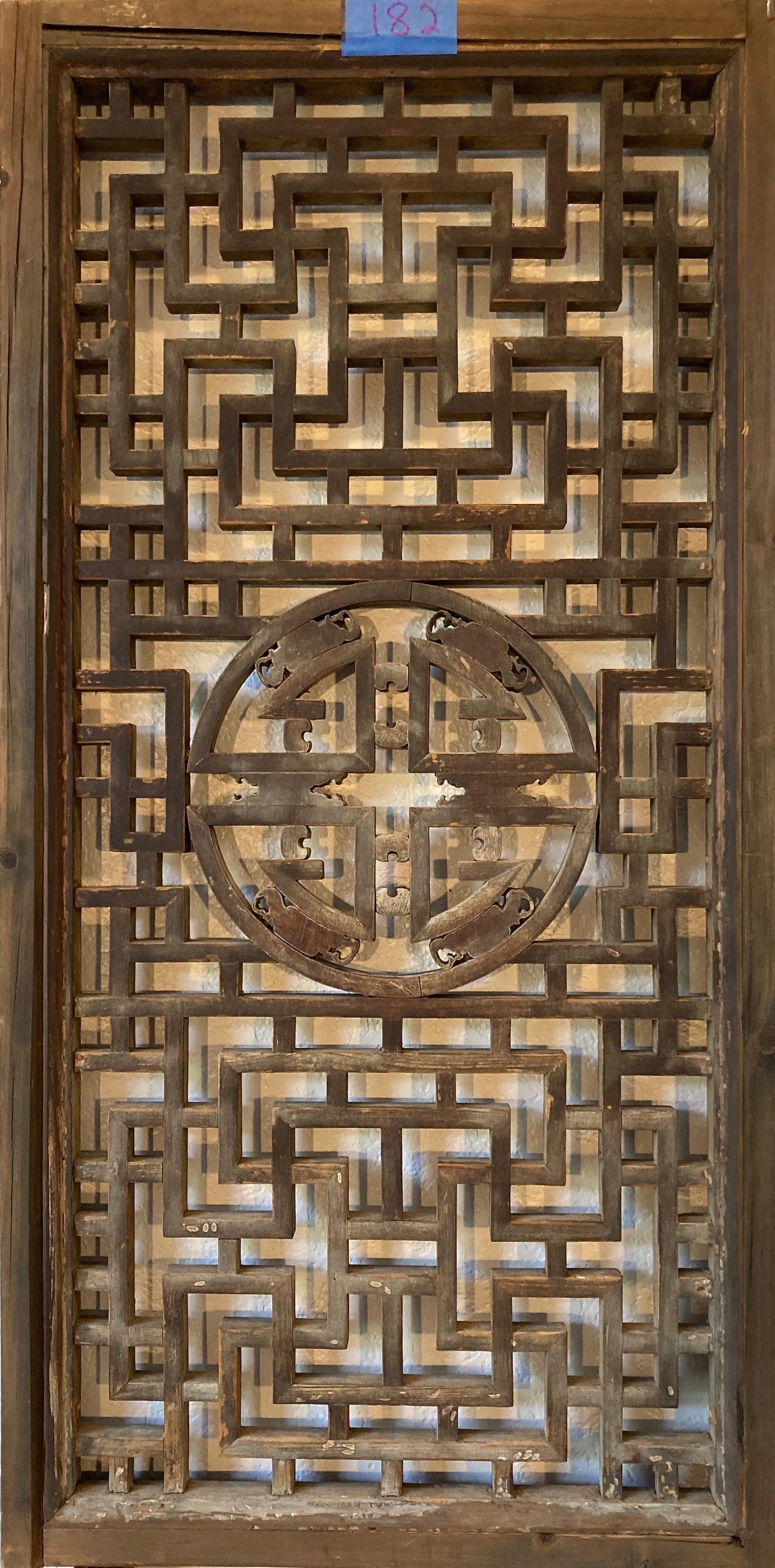 Antikes chinesisches geschnitztes Holzfensterpaneel 1