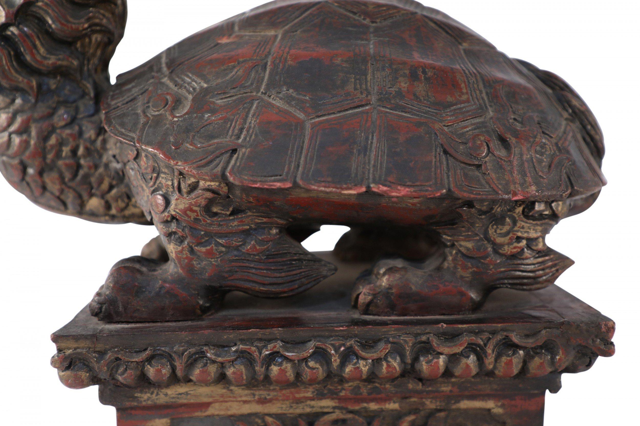 Antique Chinese Carved Wooden Longgui Dragon Turtle Sculpture In Good Condition For Sale In New York, NY