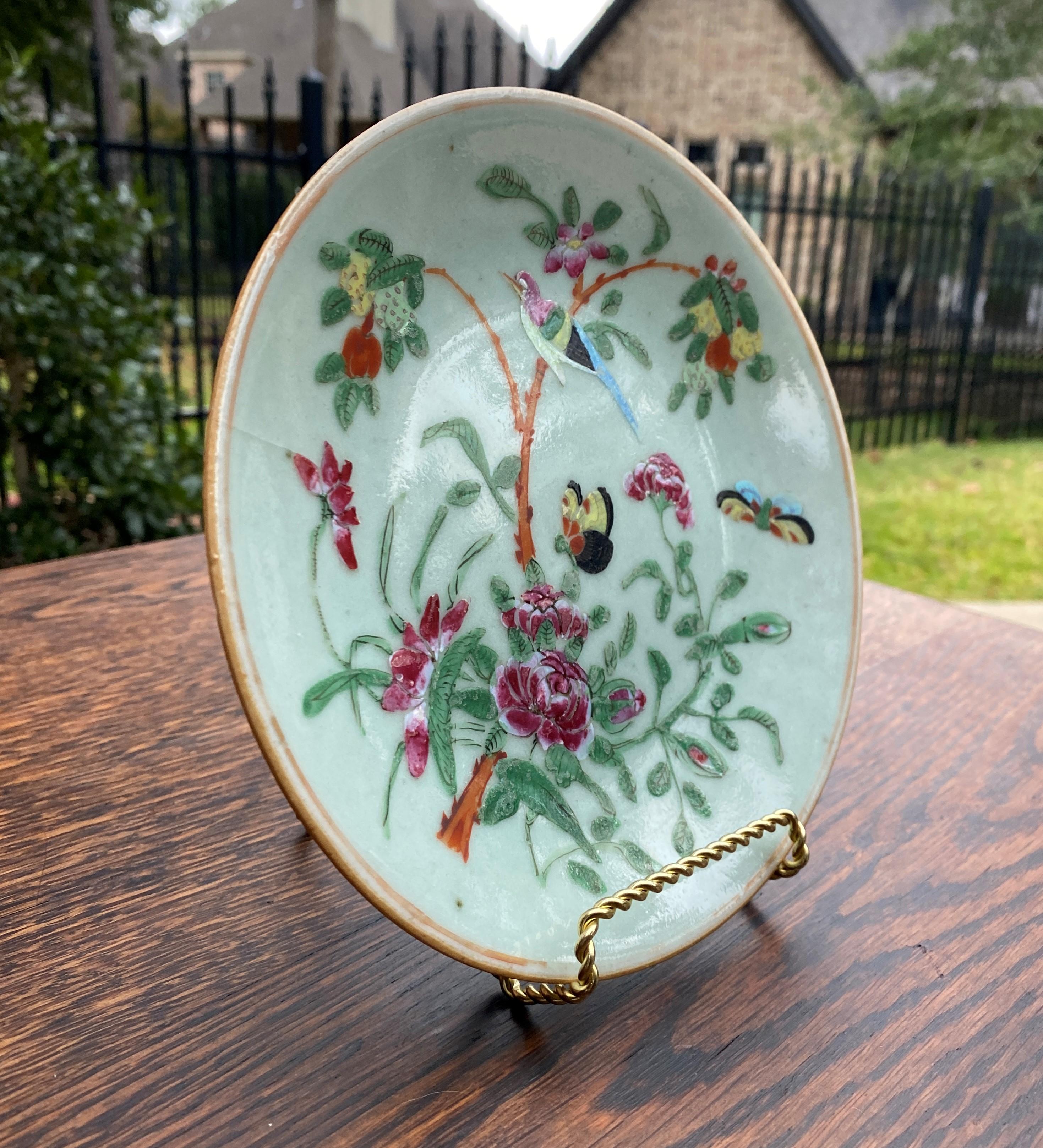 Antique Chinese Celadon plate #3~~Famille-Rose Palette~~Qing Dynasty~~c. 1820s
Beautiful antique Chinese (Canton) Celadon plate~~light green Celadon glaze with beautifully hand painted decoration in over-glaze poly-chrome enamels of the