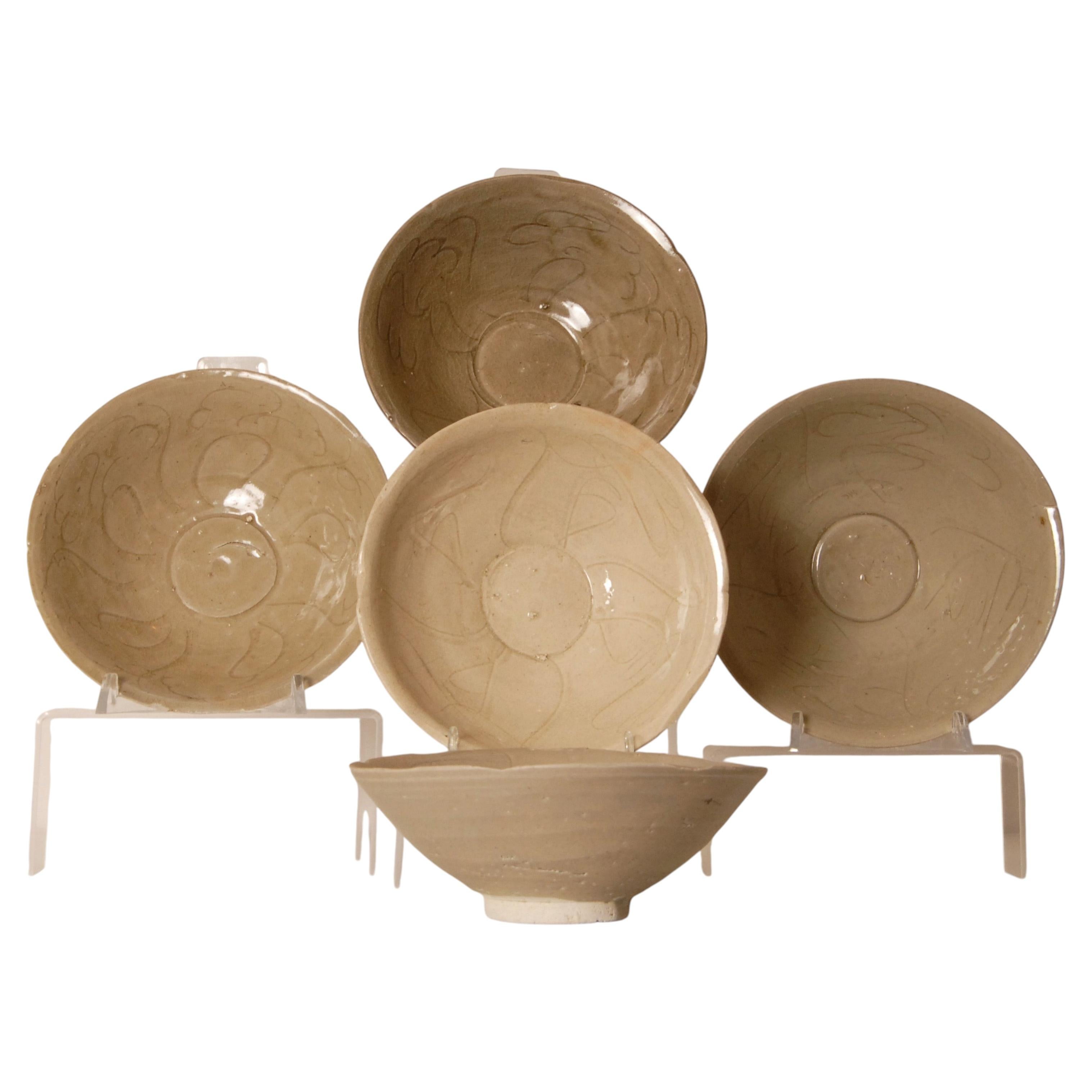 Antique Chinese Ceramic Bowls Song Dynasty Celadon Medieval Bowls Set 5