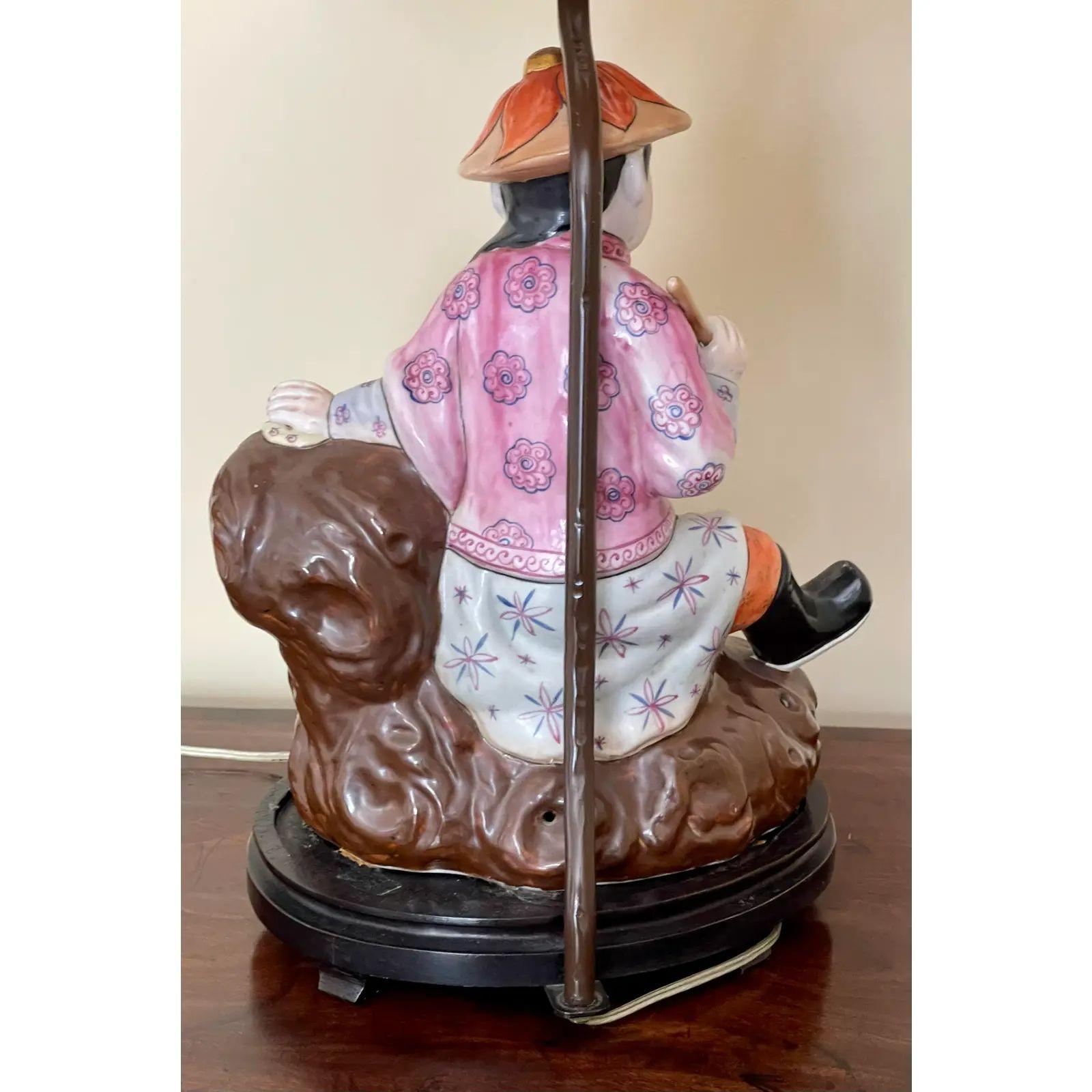 Antique Chinese Ching Dynasty Seated Famille Rose Figurines Designer Table Lamps In Good Condition For Sale In LOS ANGELES, CA