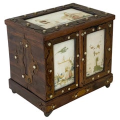 Antique Chinese Chinoiserie Box with Mother of Pearl