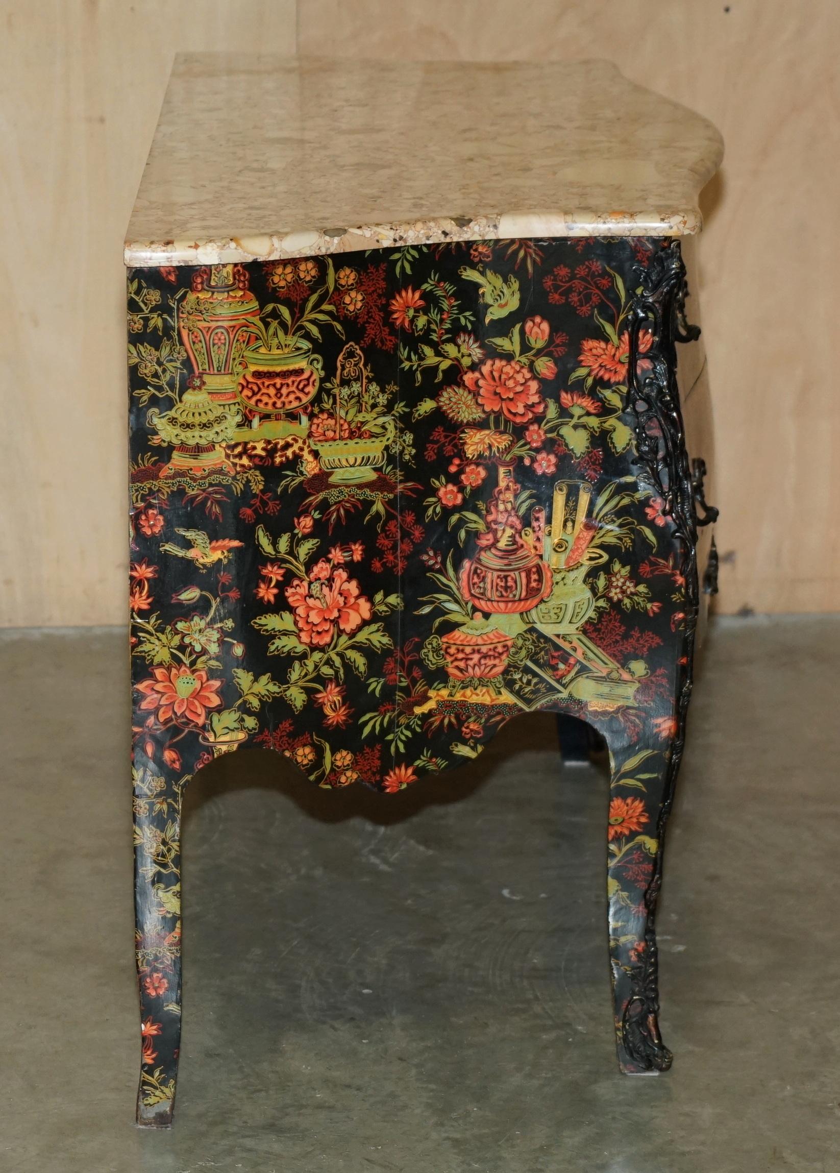 ANTICO CINOISERIE CINESE DIPINTO A MANO CASSETTIERA DI COMMODE CON TOP MARMELLATO in vendita 8