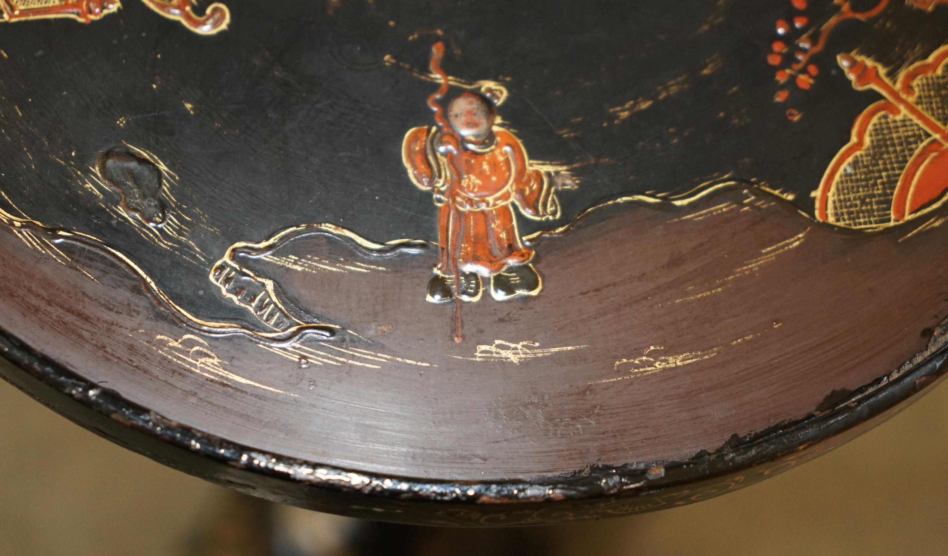 ANTIQUE CHINESE CHINOISERIE LACQUERED & HAND PAiNTED SIDE END LAMP WINE TABLE For Sale 8
