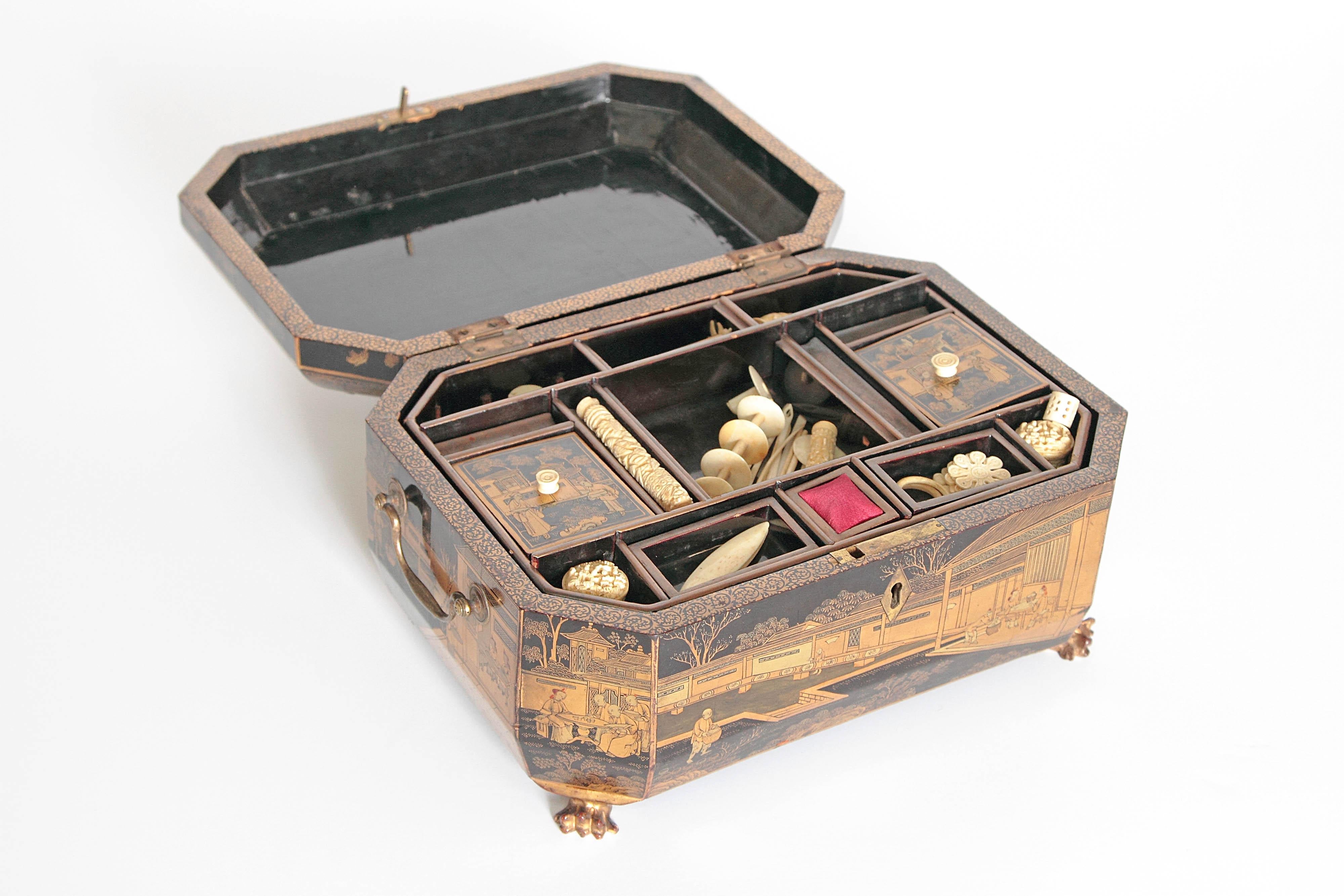 Antique Chinese Chinoiserie Sewing / Work Box In Good Condition In Dallas, TX