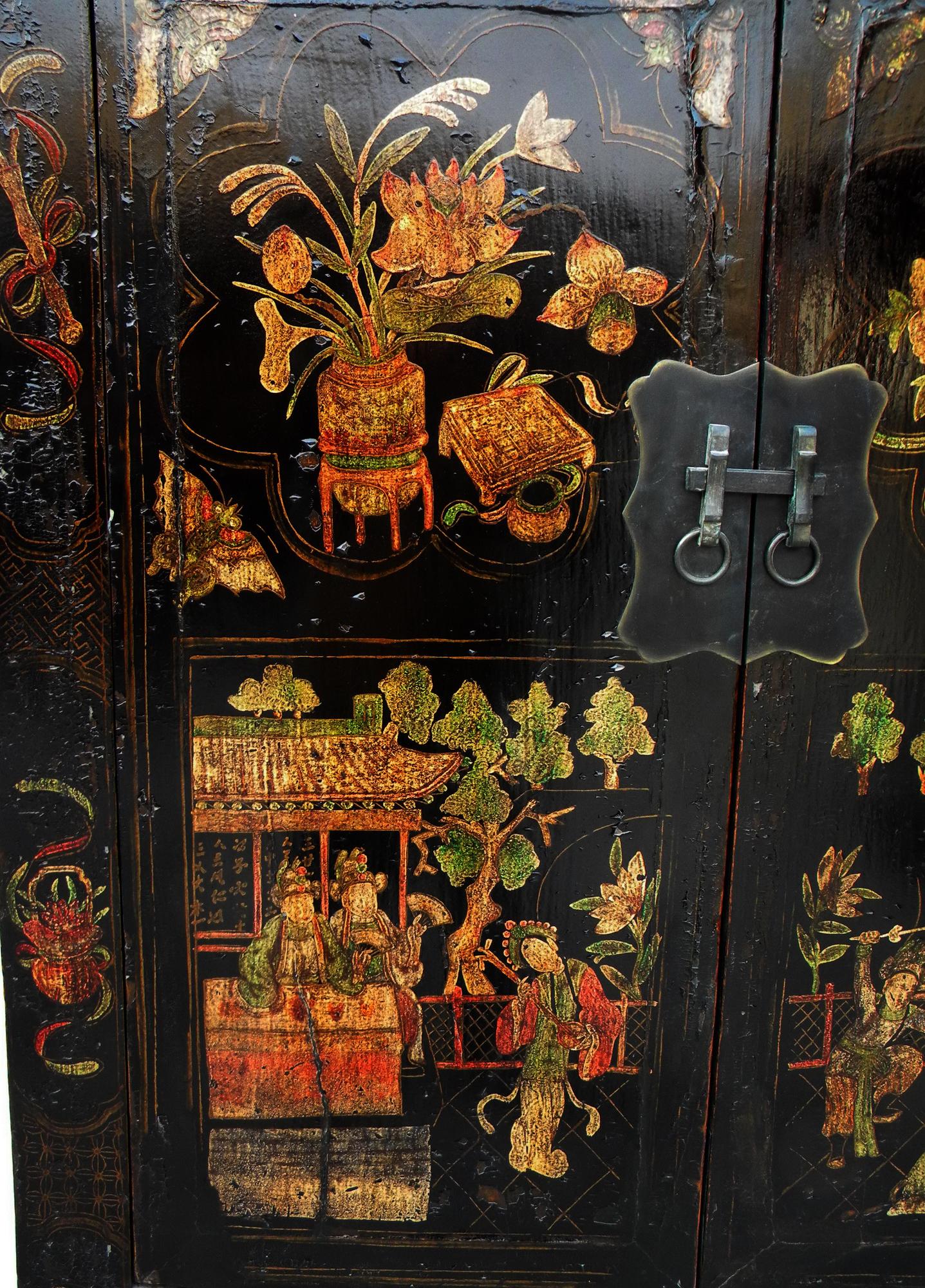 Chinese Export Antique Chinese Chinoiserie-Style Cabinet 2 For Sale