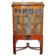 Antico Chippendale cinese in legno satinato e lacca nera, CIRCA 1880.