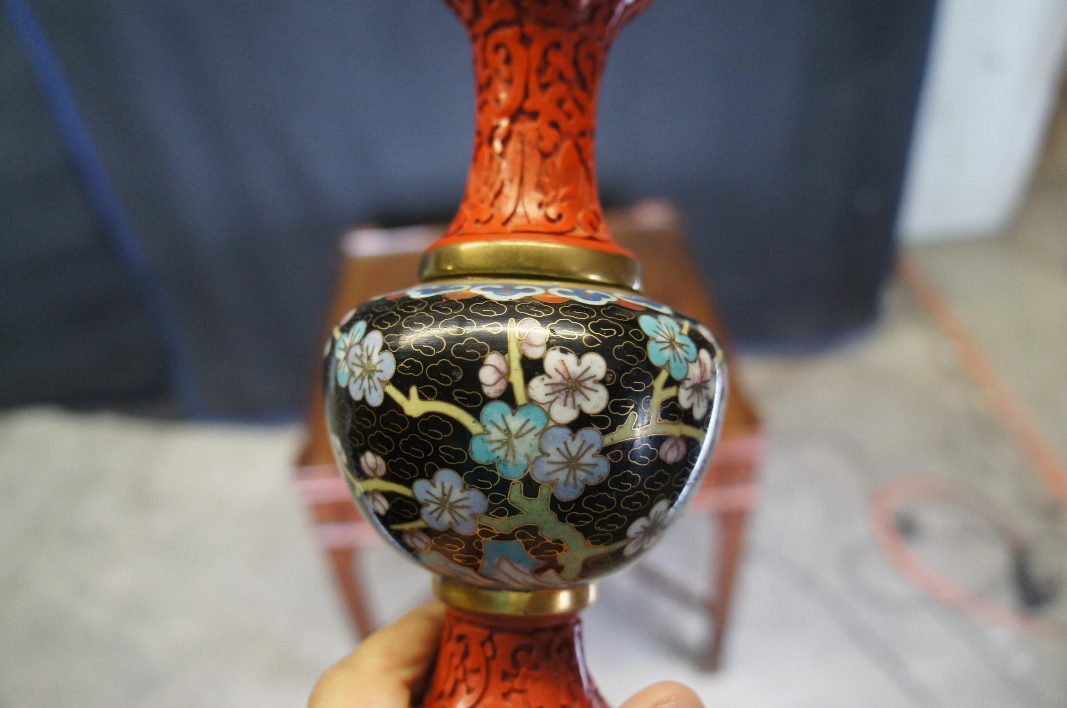 Antike chinesische Cinnabar-Cloisonné-Knospenvase aus emailliertem Kirschbaumholz, 7