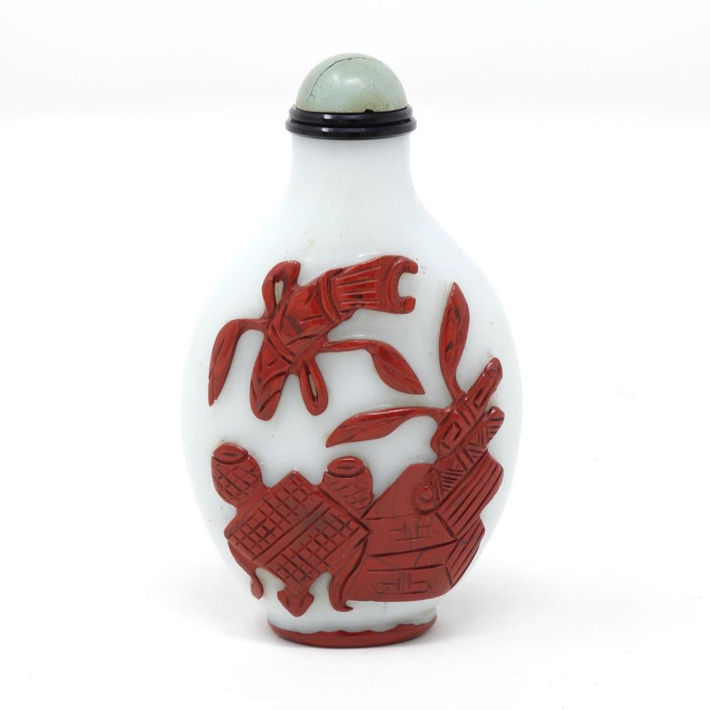 Qing Antique Chinese Cinnabar-red Overlay White Glass Snuff Bottle For Sale