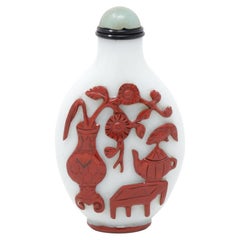 Antique Chinese Cinnabar-red Overlay White Glass Snuff Bottle