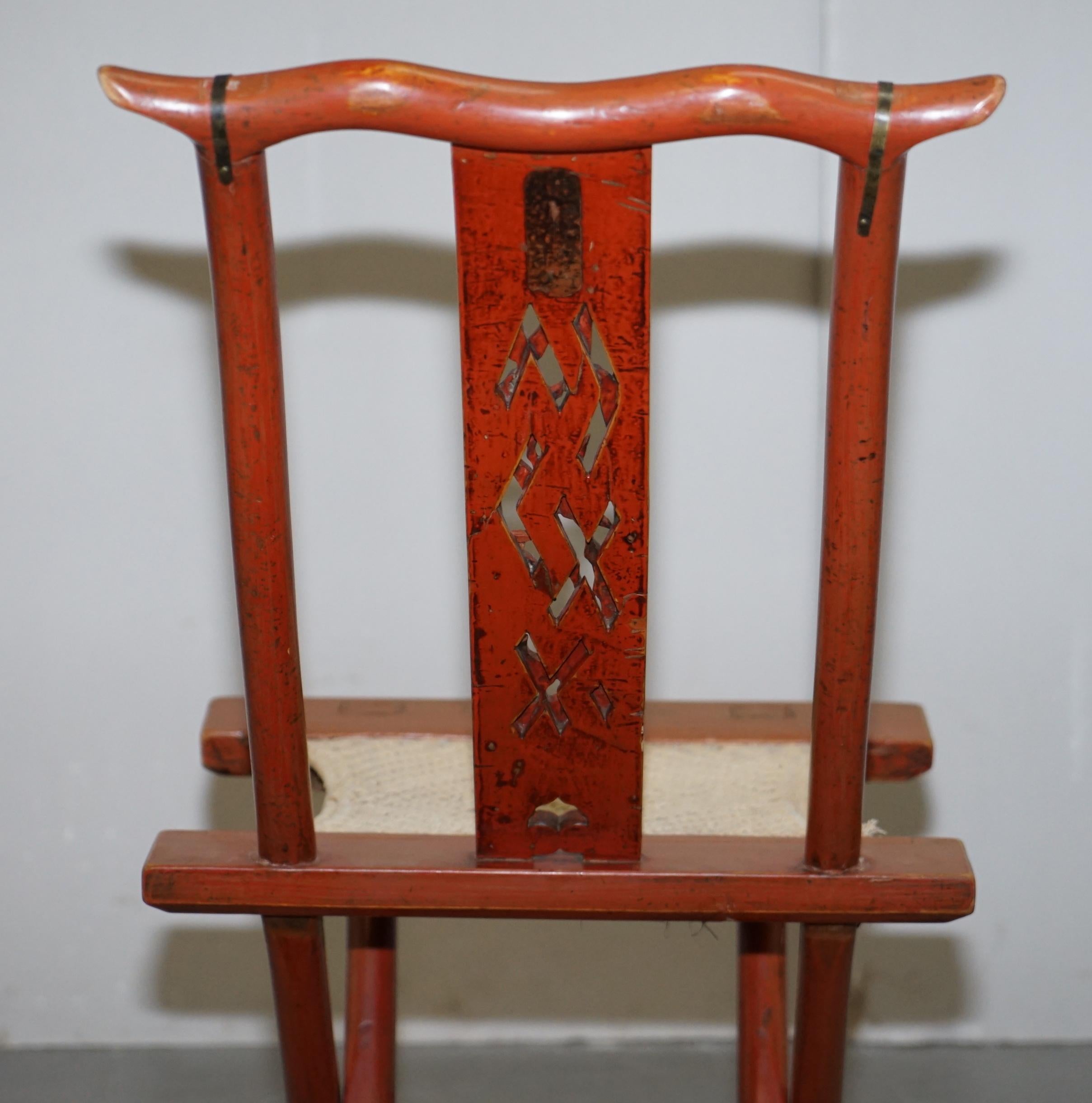 Antique Chinese circa 1900-1920 Export Folding Occasional Chair Nice Carvings For Sale 7