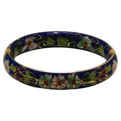 Brazalete antiguo chino de cloisonné  Azul con motivos de latón, florales y nubes