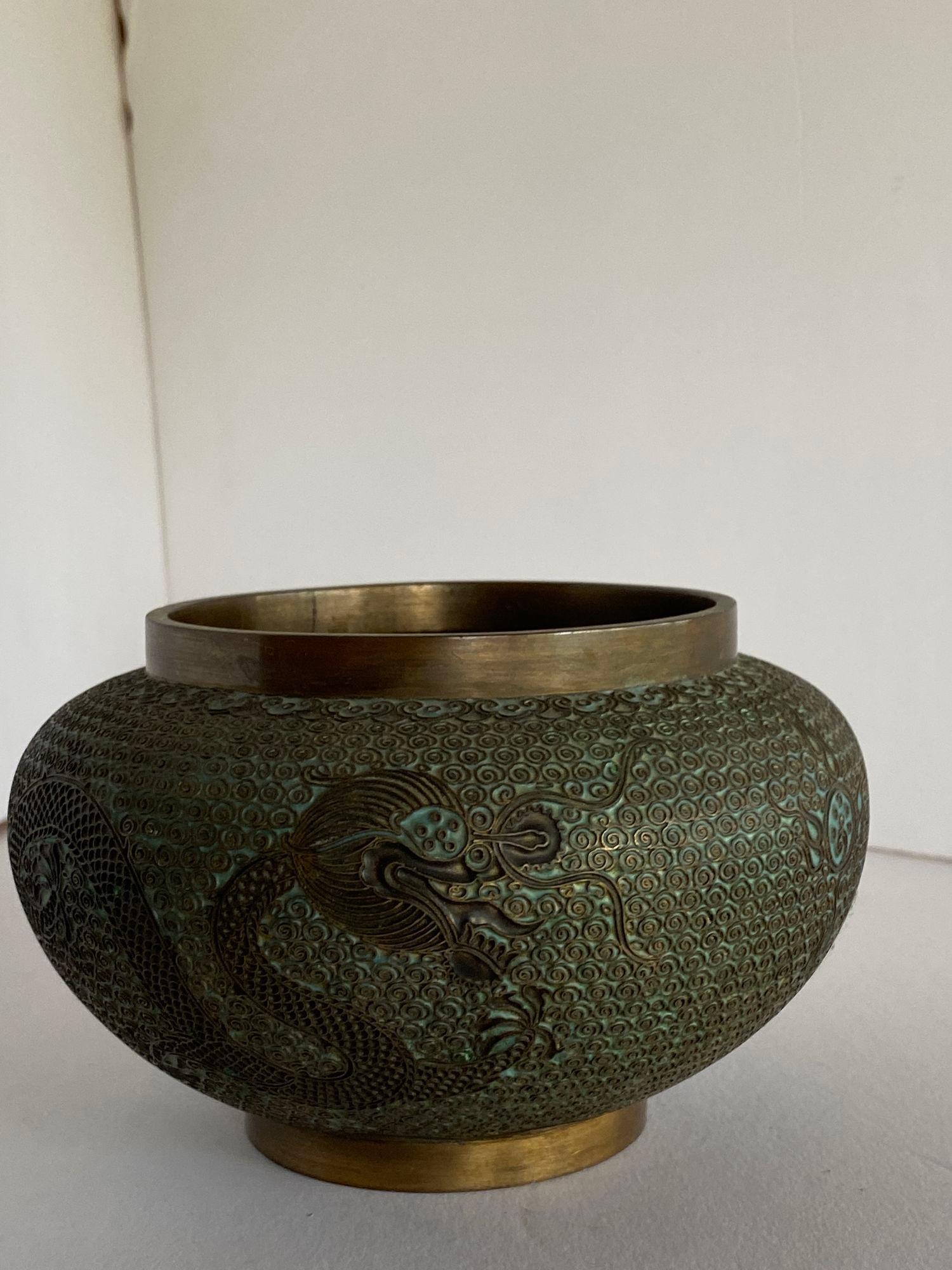 Bronze Antique Chinese Cloisonne Bowl with Dragon Unsigned