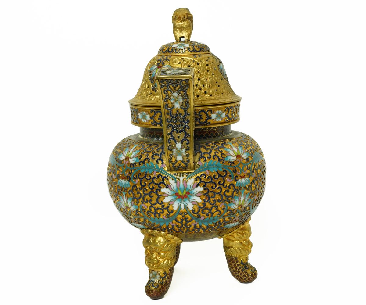 Chinese Cloisonné Censer In Good Condition For Sale In Laguna Beach, CA