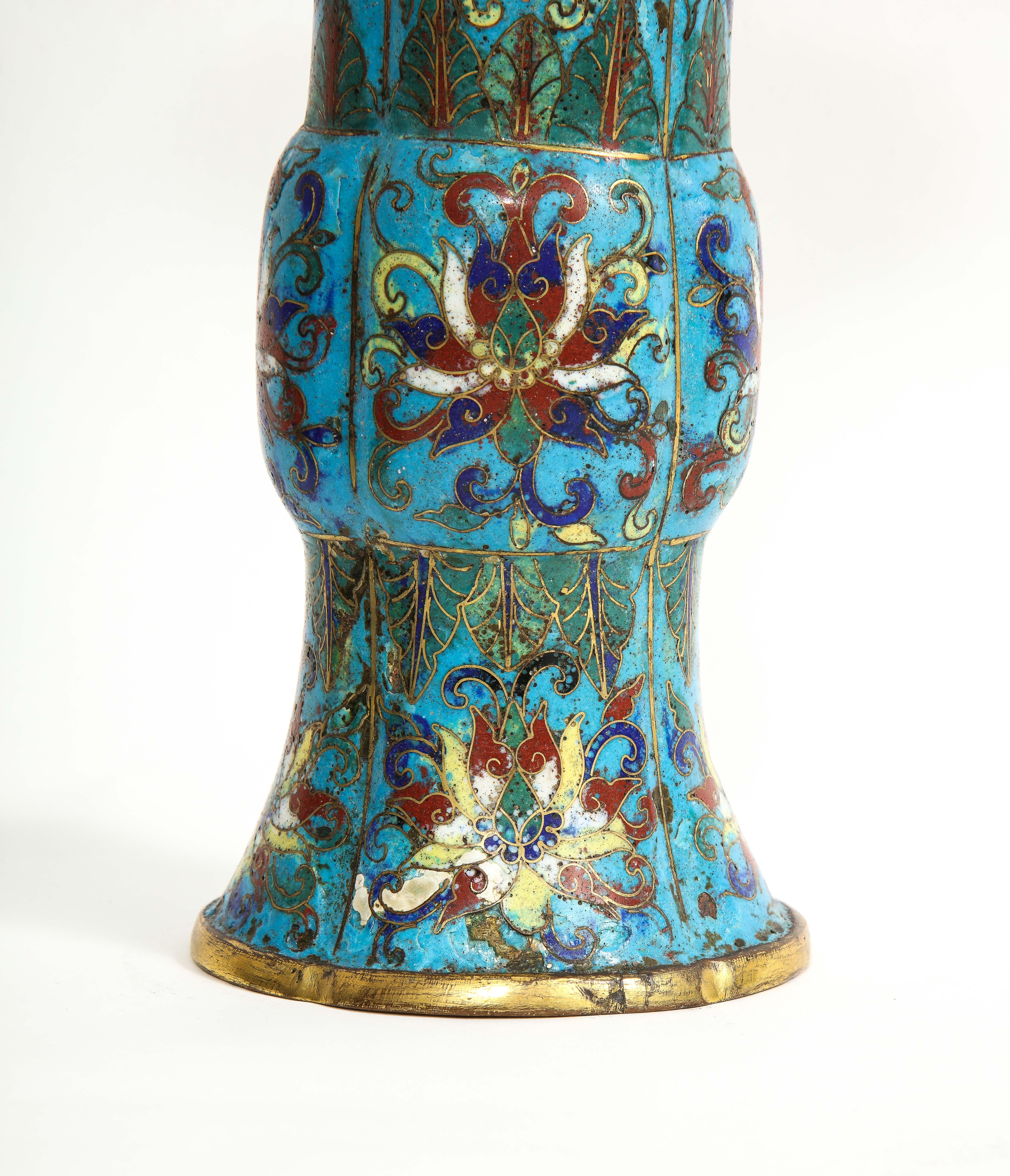 Antique Chinese Cloisonné Enamel Gu Form Vase, 17th/18th Century, Kangxi Period For Sale 2