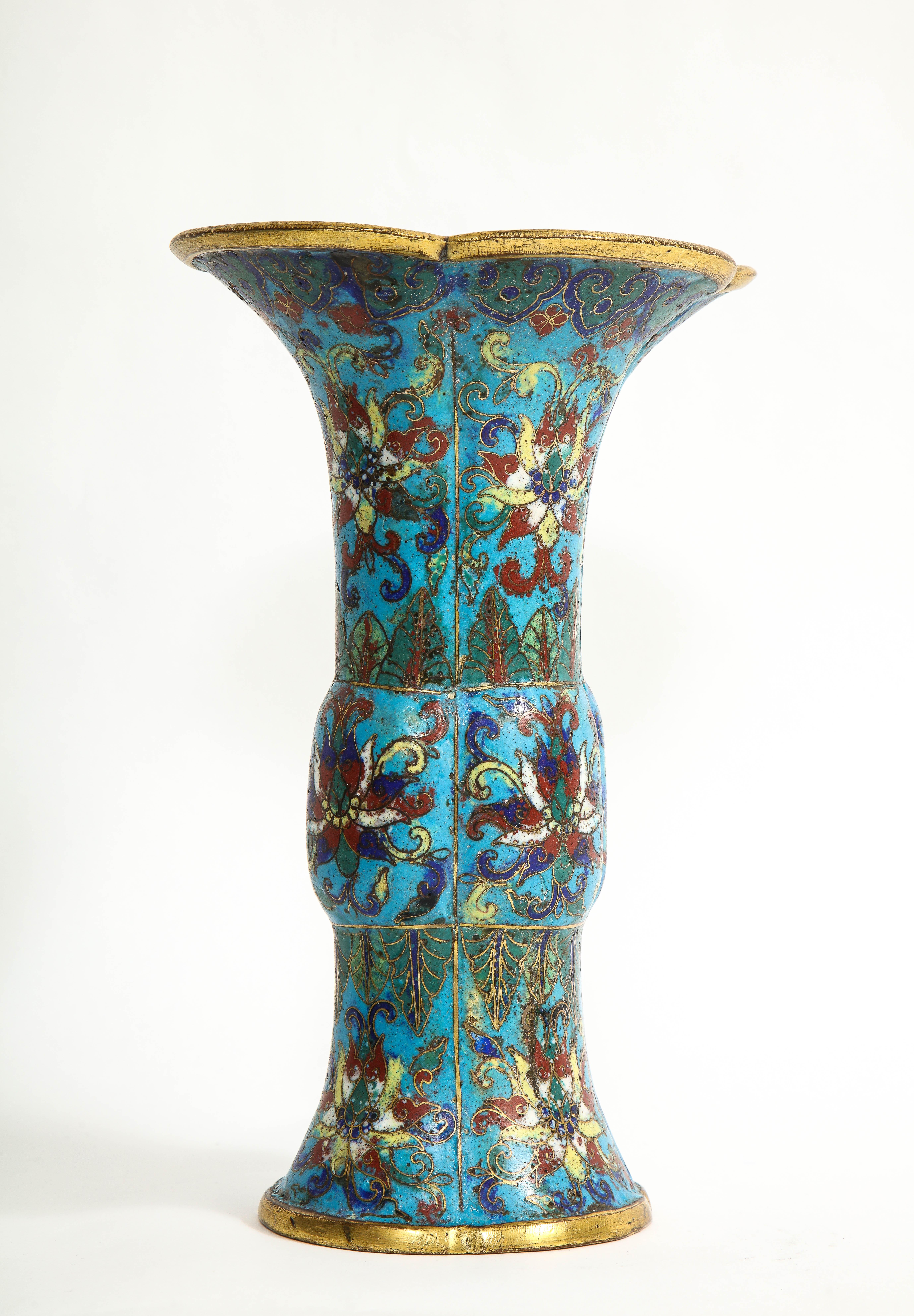 17th Century Antique Chinese Cloisonné Enamel Gu Form Vase, 17th/18th Century, Kangxi Period For Sale