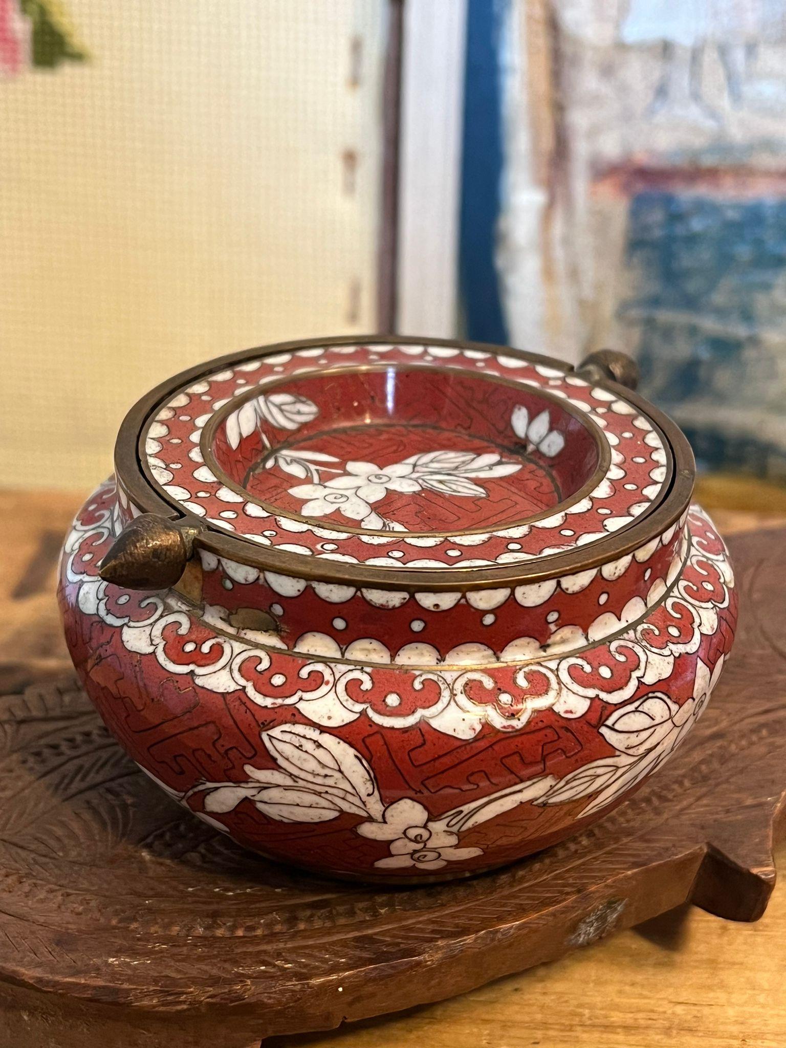 Late 20th Century Antique Chinese Cloisonné Flip top Astray.