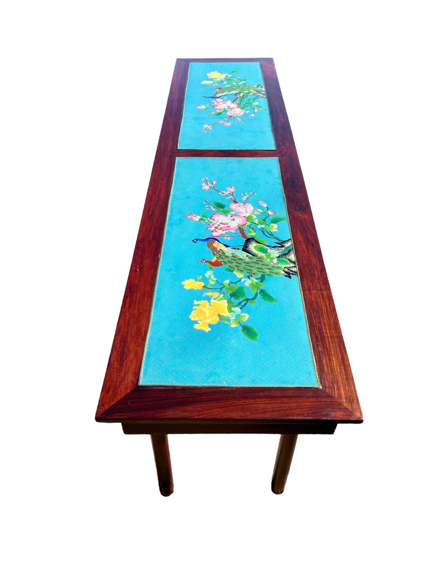 Antike chinesische Cloisonné Intarsien Palisander Altar Konsolentisch (Geschnitzt) im Angebot