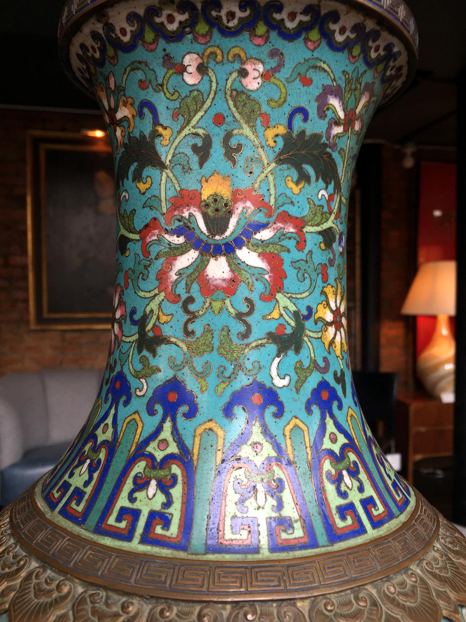 Hand-Painted Antique Chinese Cloisonné Vase Table Lamp