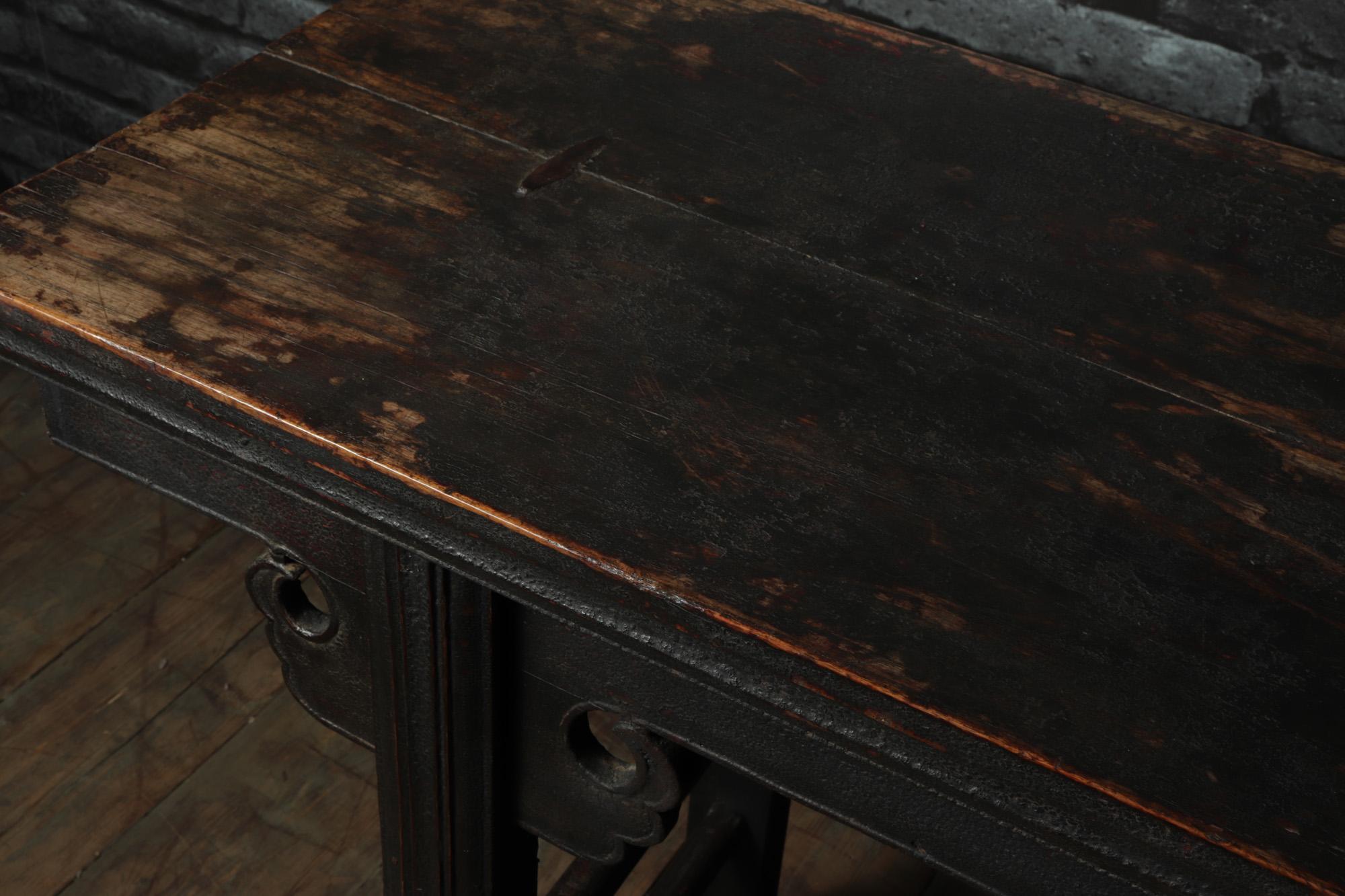 Ancienne table console chinoise ancienne en vente 3