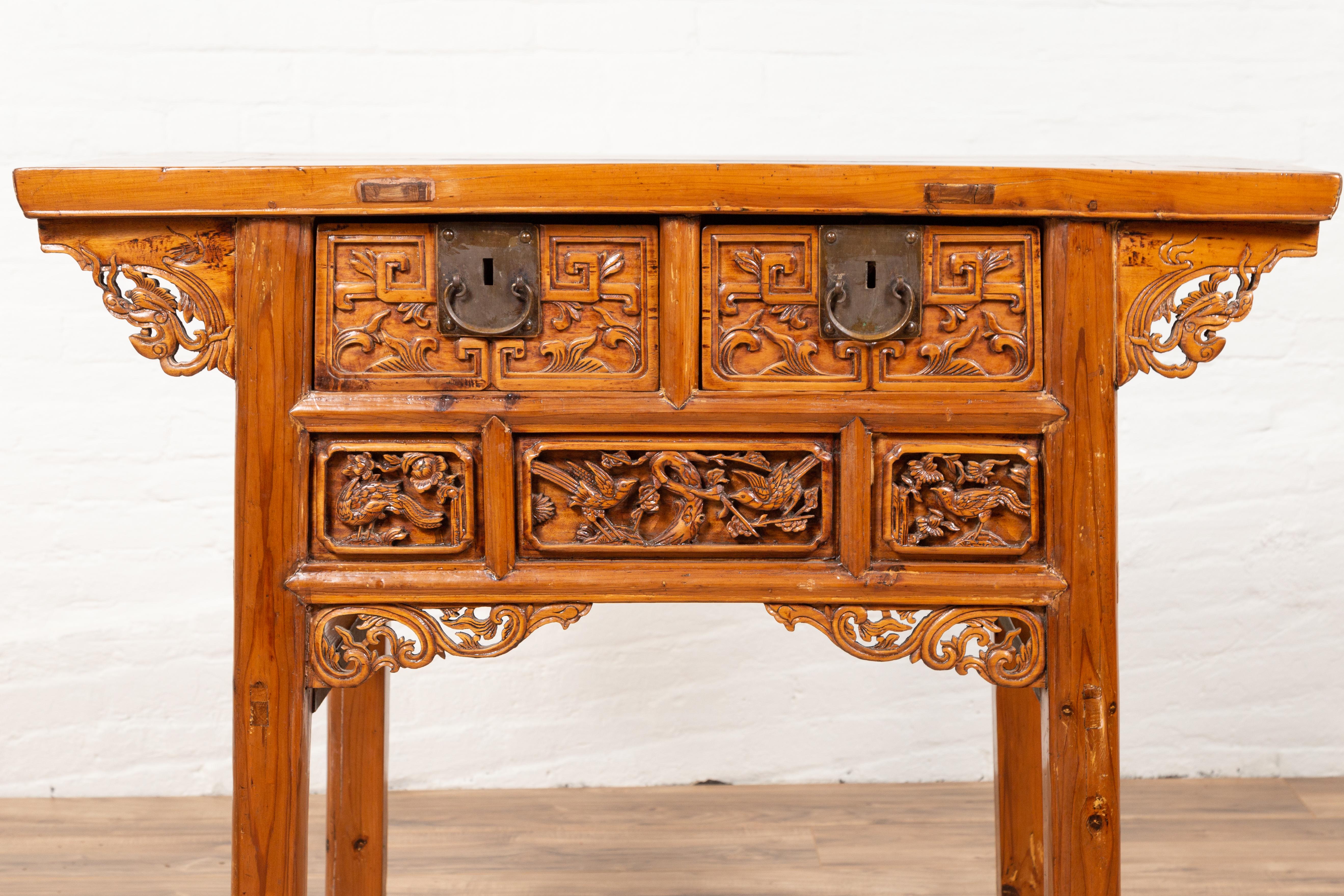 Antique Chinese Console Table with Hand Carved Décor of Birds and Flowers In Good Condition In Yonkers, NY