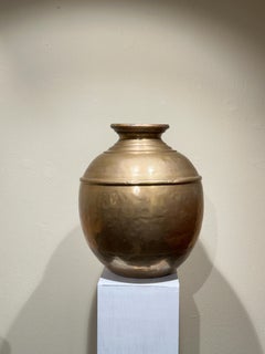 Vase à eau chinois ancien en cuivre