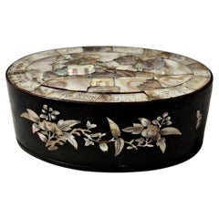 Antique Chinese Covered Wooden Box Inlaid with Seashell, 19th Century