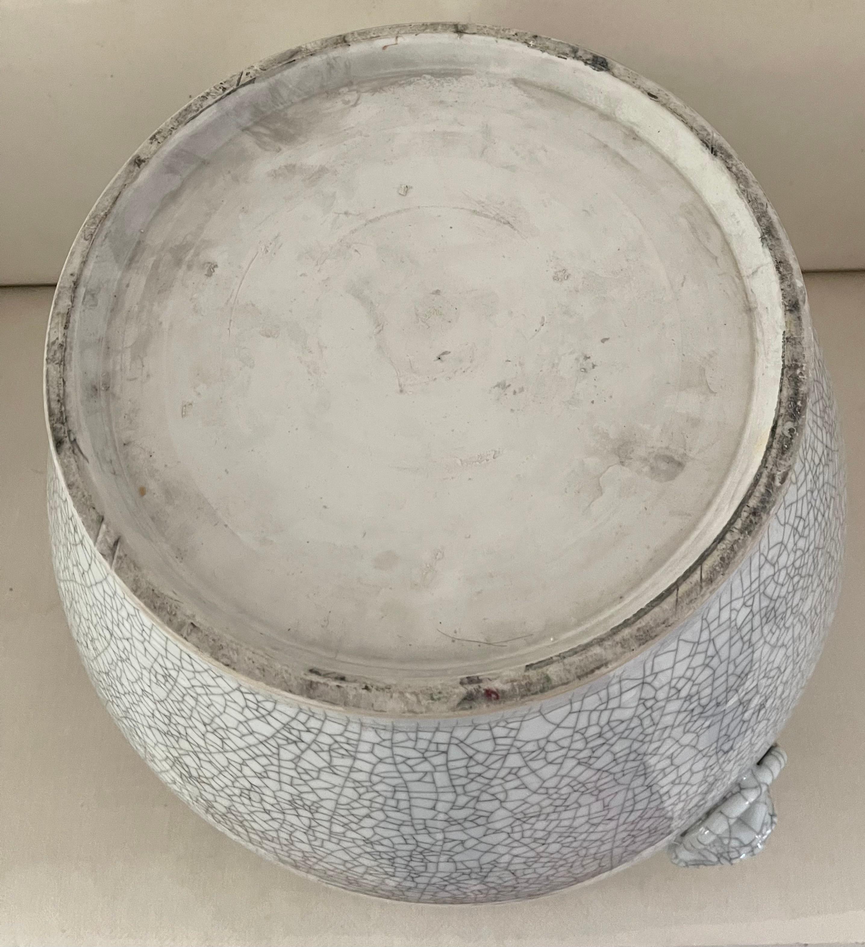Ancienne jardinière chinoise en porcelaine craquelée Bon état - En vente à Boca Raton, FL