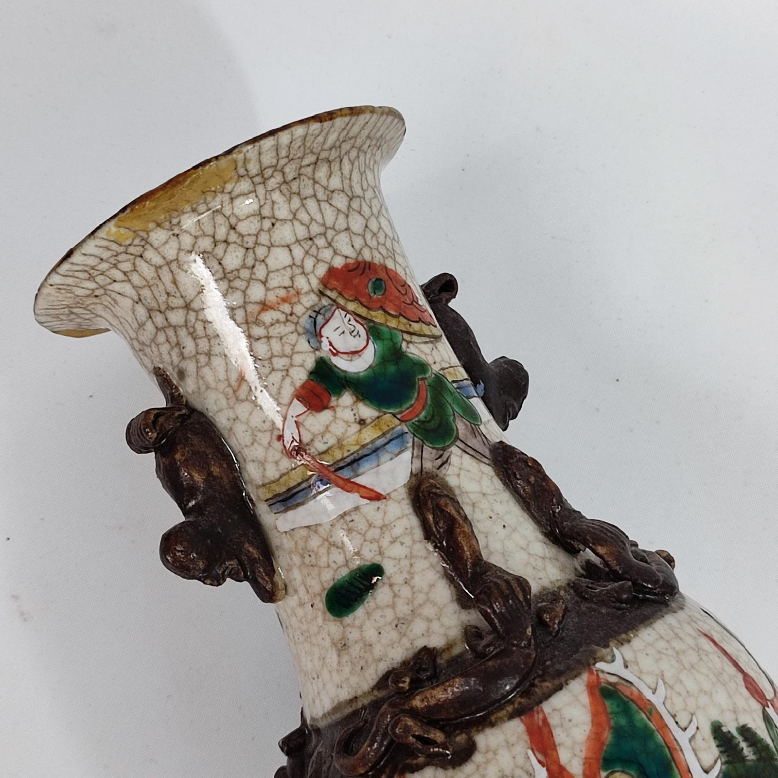 Antico vaso cinese in crackleware Guerrieri Decor in vendita 4