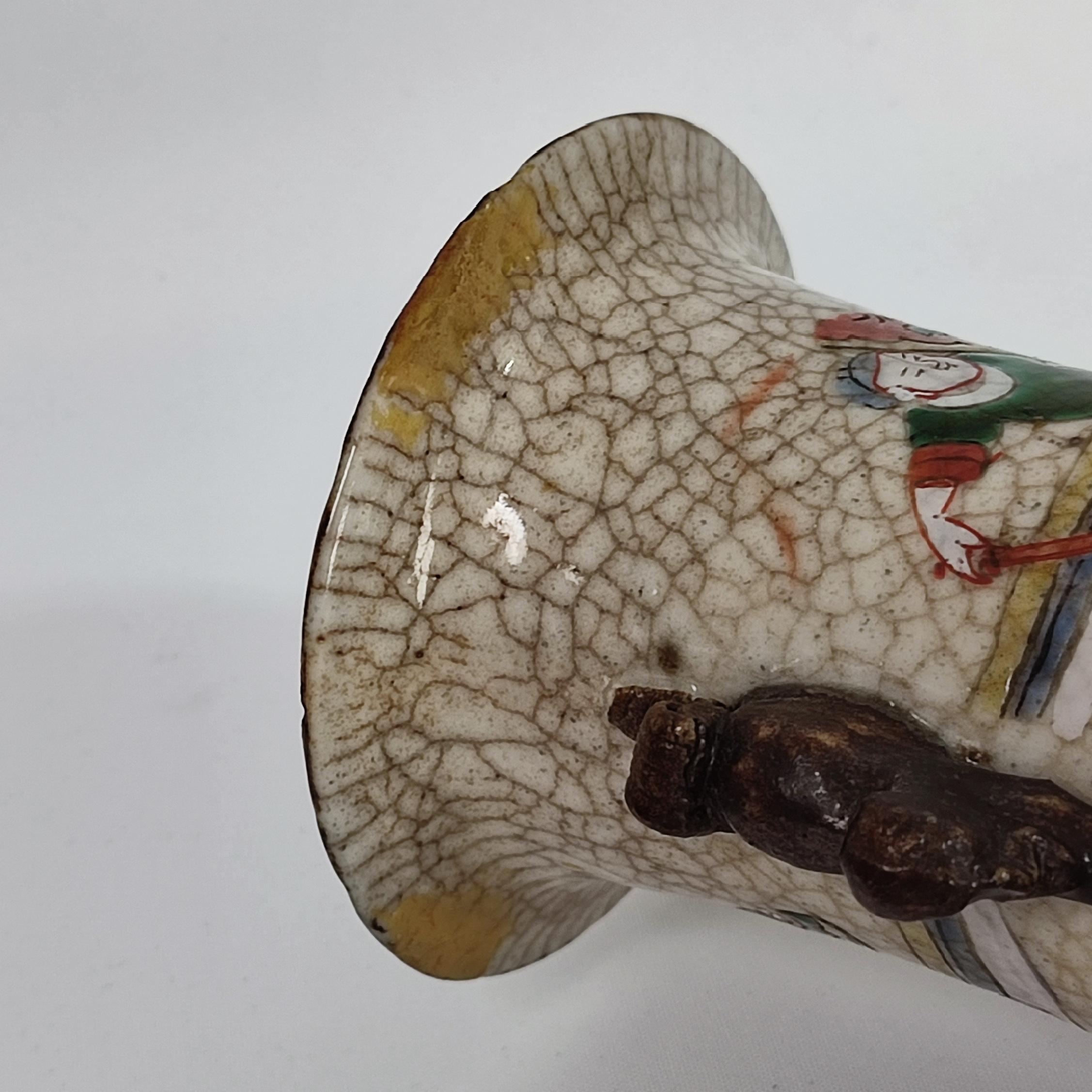 Antico vaso cinese in crackleware Guerrieri Decor in vendita 5