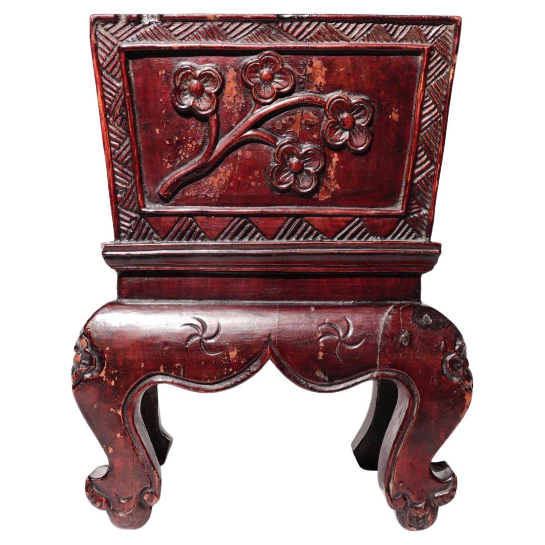Antique Chinese Decorative Lacquered Wood Jardiniere
