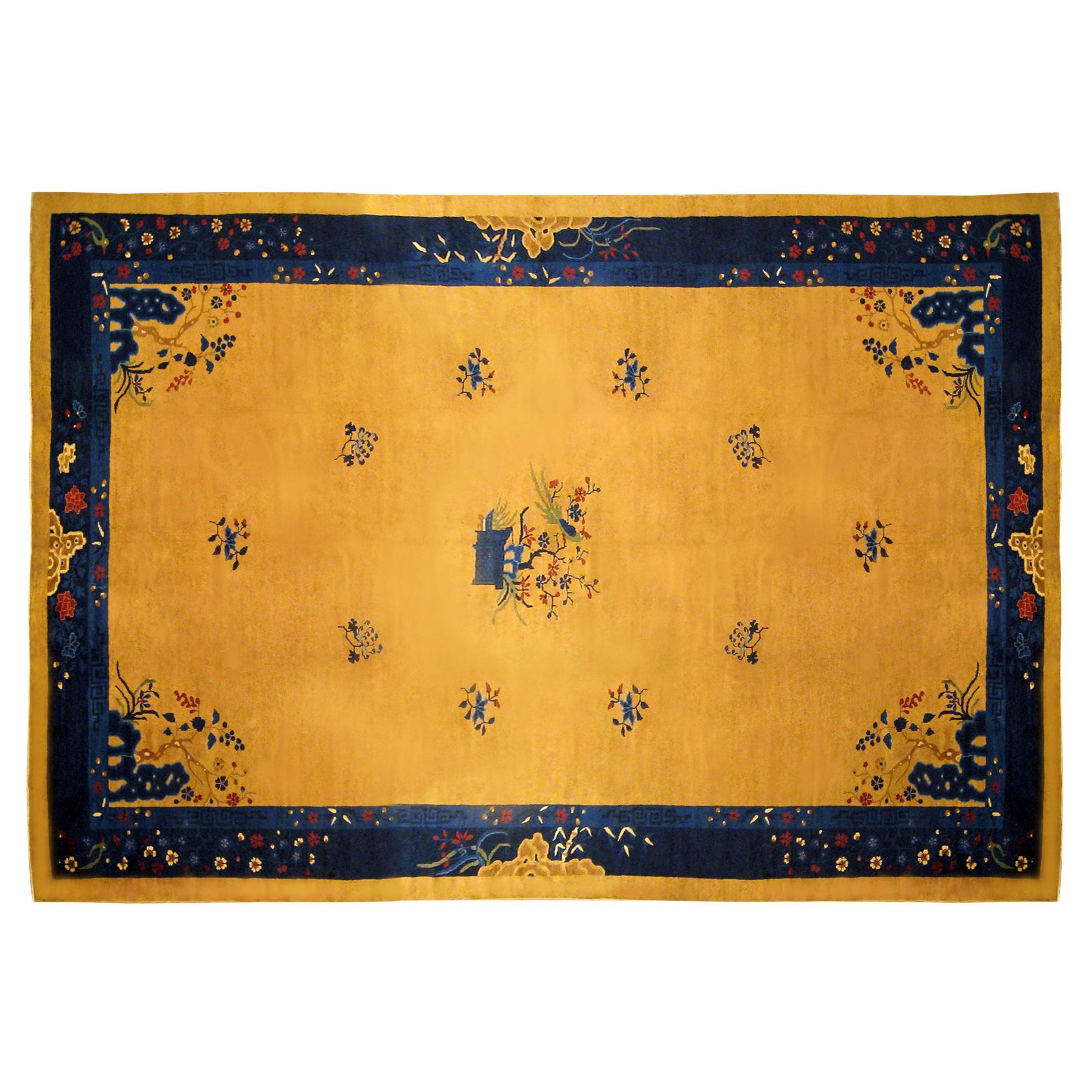 Antique Chinese Decorative Orienta Peking Rug in Large Size For Sale