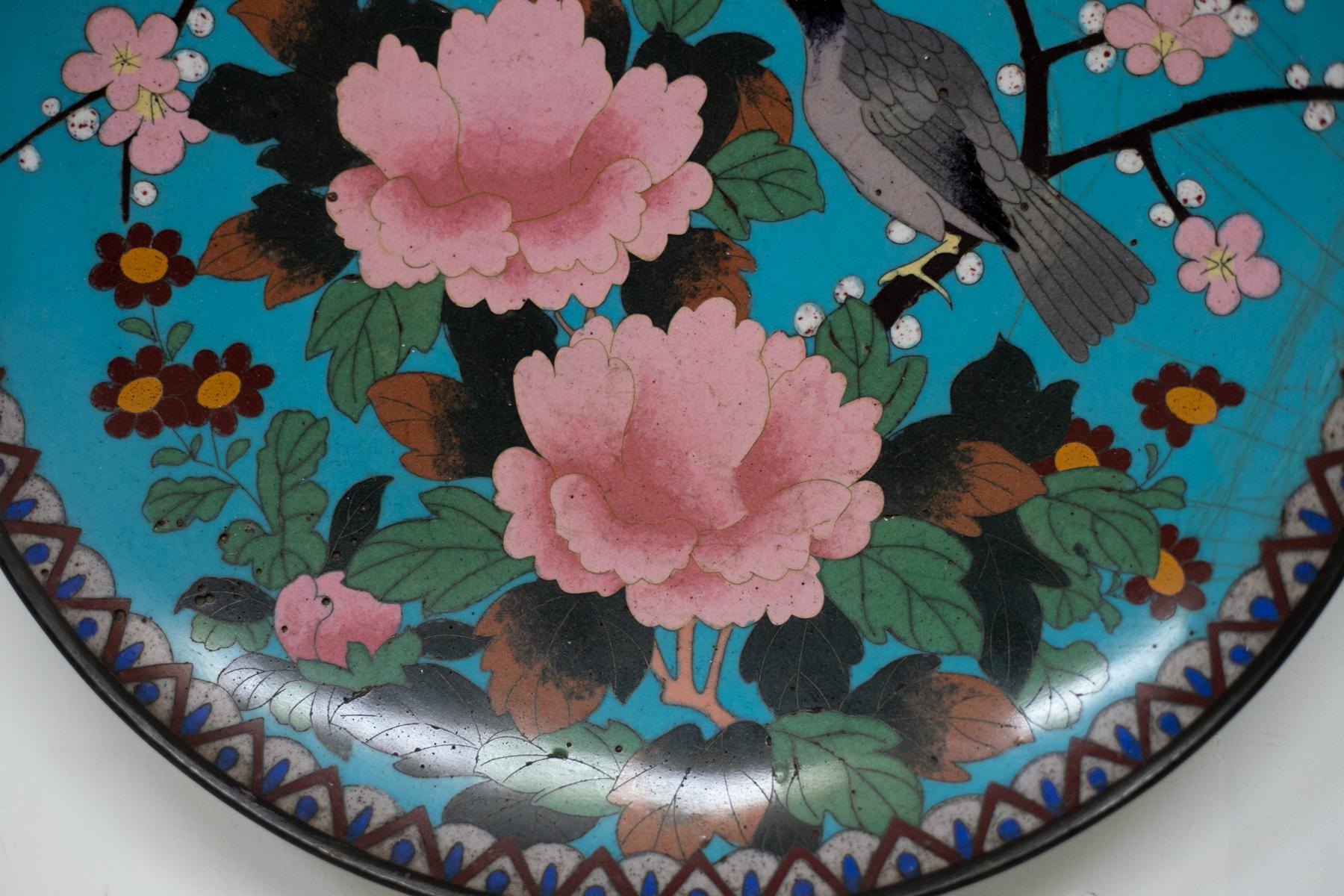 Antike chinesische dekorative Wandschale im Angebot 1