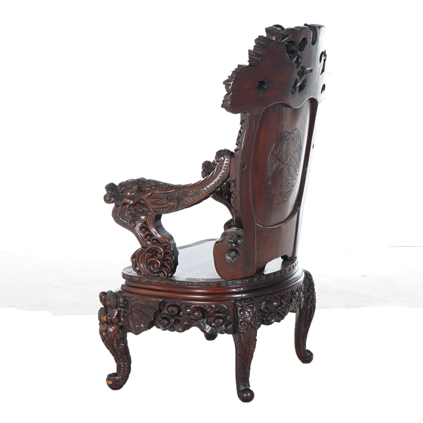 Ancienne chaise trône de roi en bois de rose sculpté profond et figuratif avec dragons, 1920 en vente 2