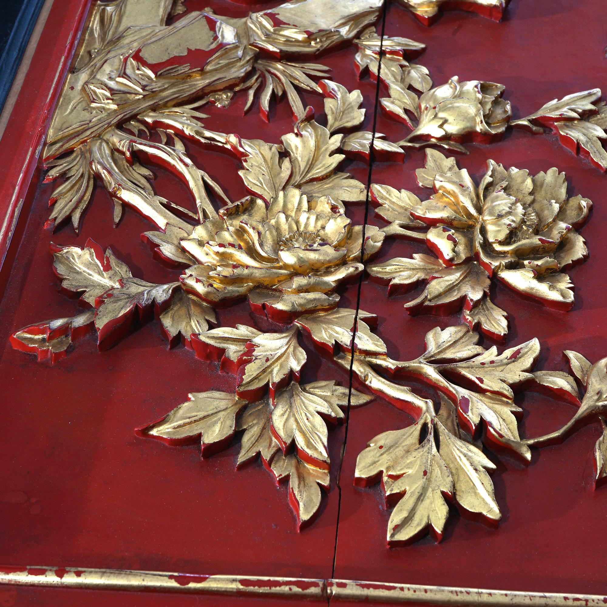 Antike chinesische tief geschnitzte und polychromierte vergoldete Deckentruhe mit Vögeln, um 1920 im Angebot 8