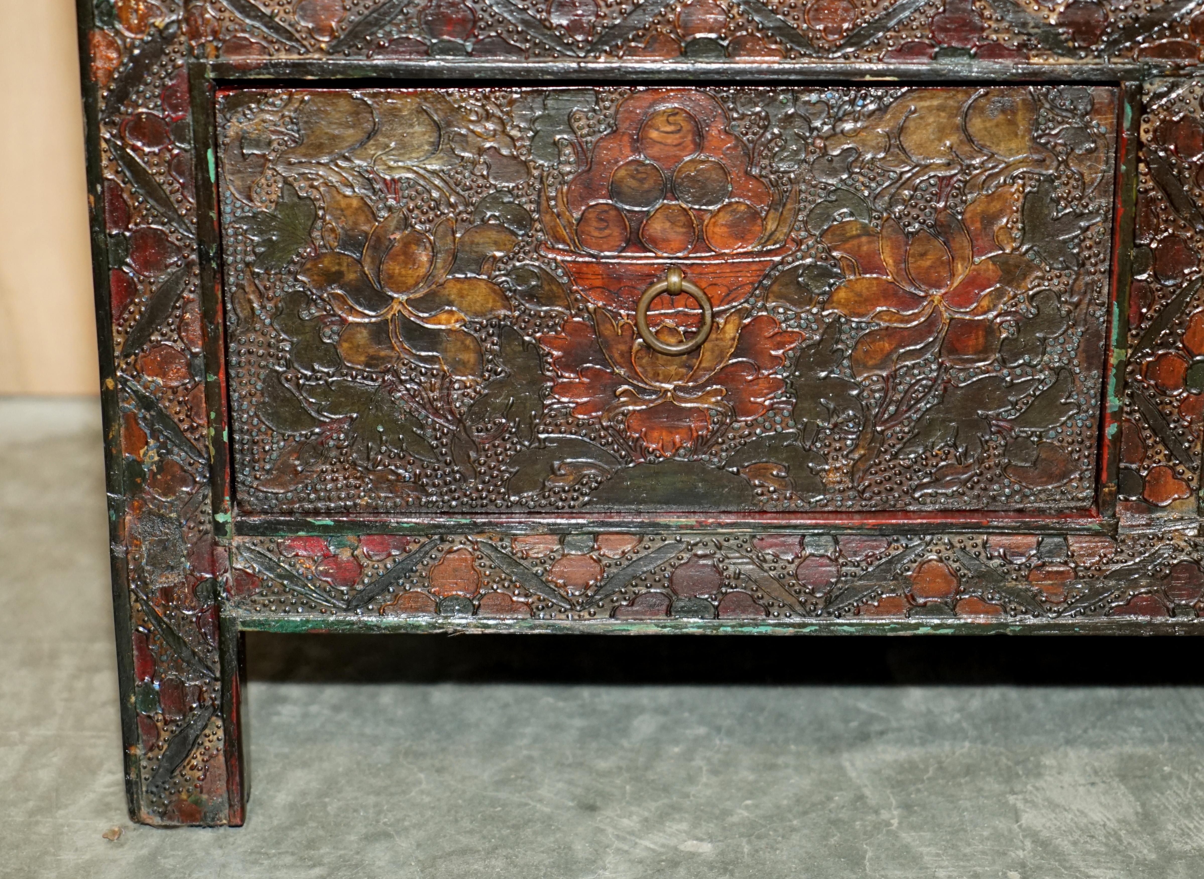Antique Chinese Deer & Flower Tibetan Polychrome Painted Altar Cabinet Sideboard For Sale 4