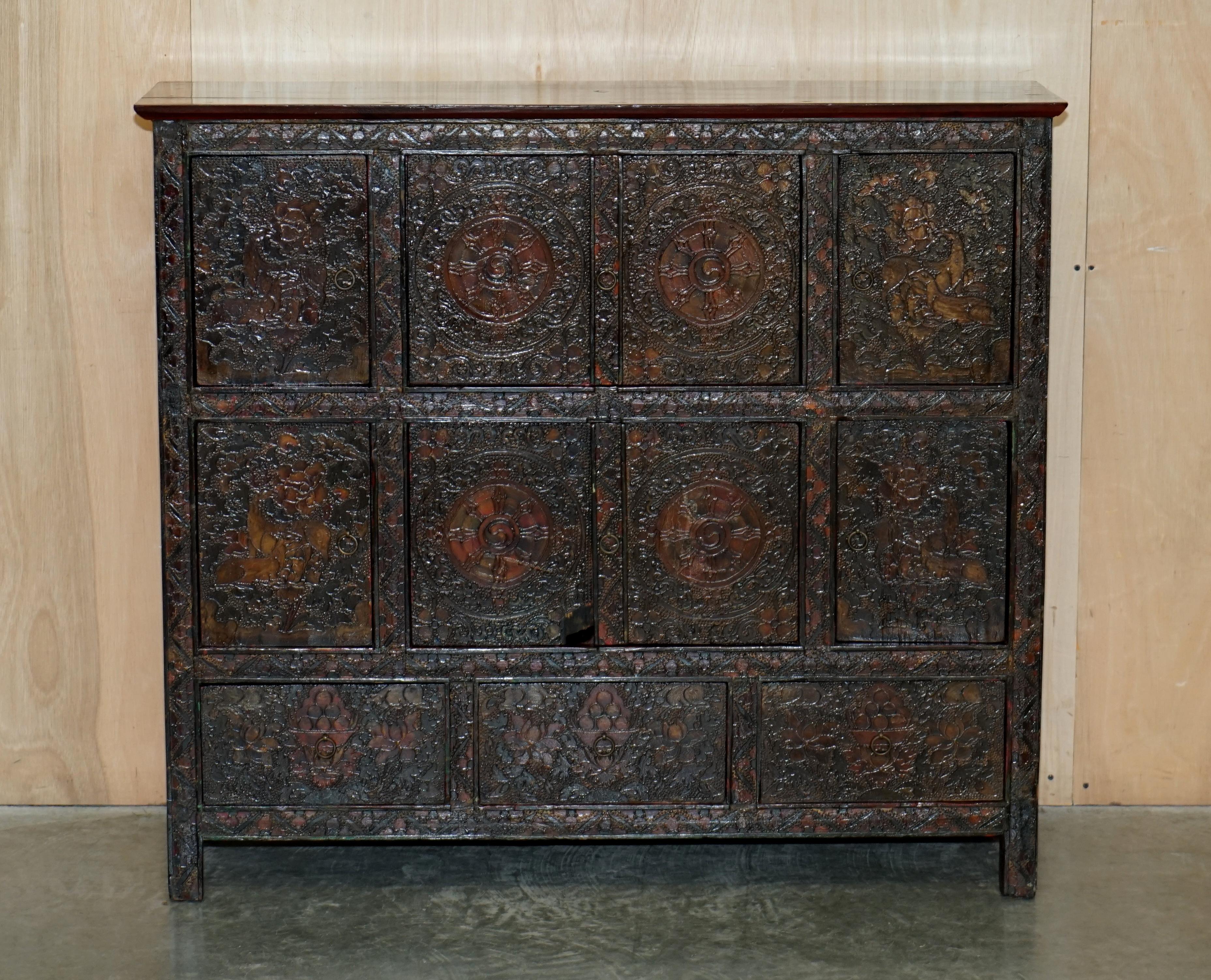 We are delighted to offer for sale this absolutely stunning, highly decorative, Antique Tibetan, Polychrome painted Altar cabinet with drawers depicting Deers & Potted plants

This is a very good looking and well made piece of art furniture. It is