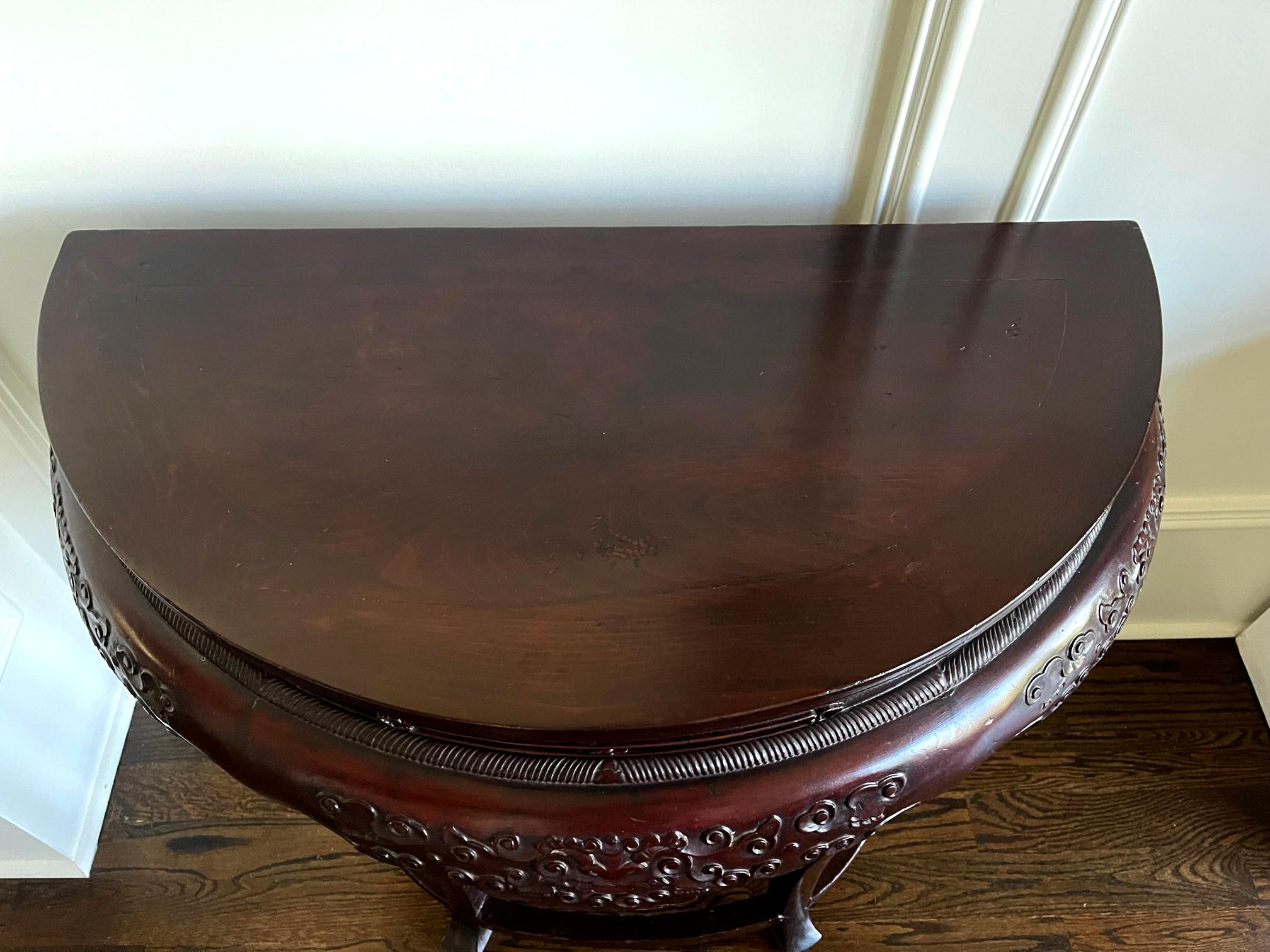 Antique Chinese Demilune Lacquered Table Late Qing Dynasty For Sale 6