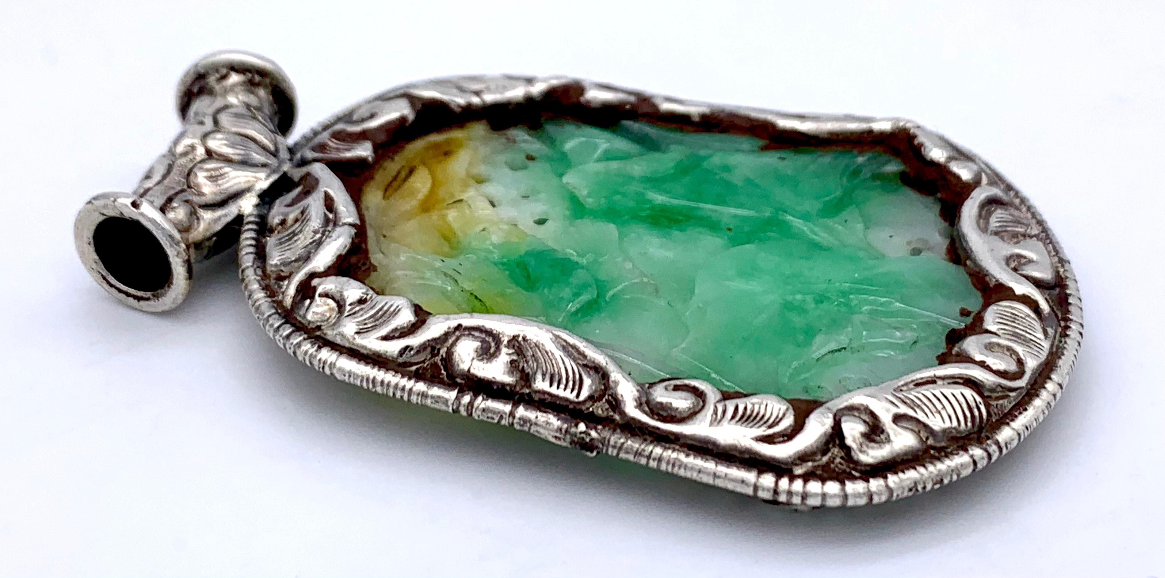 antique jade pendants