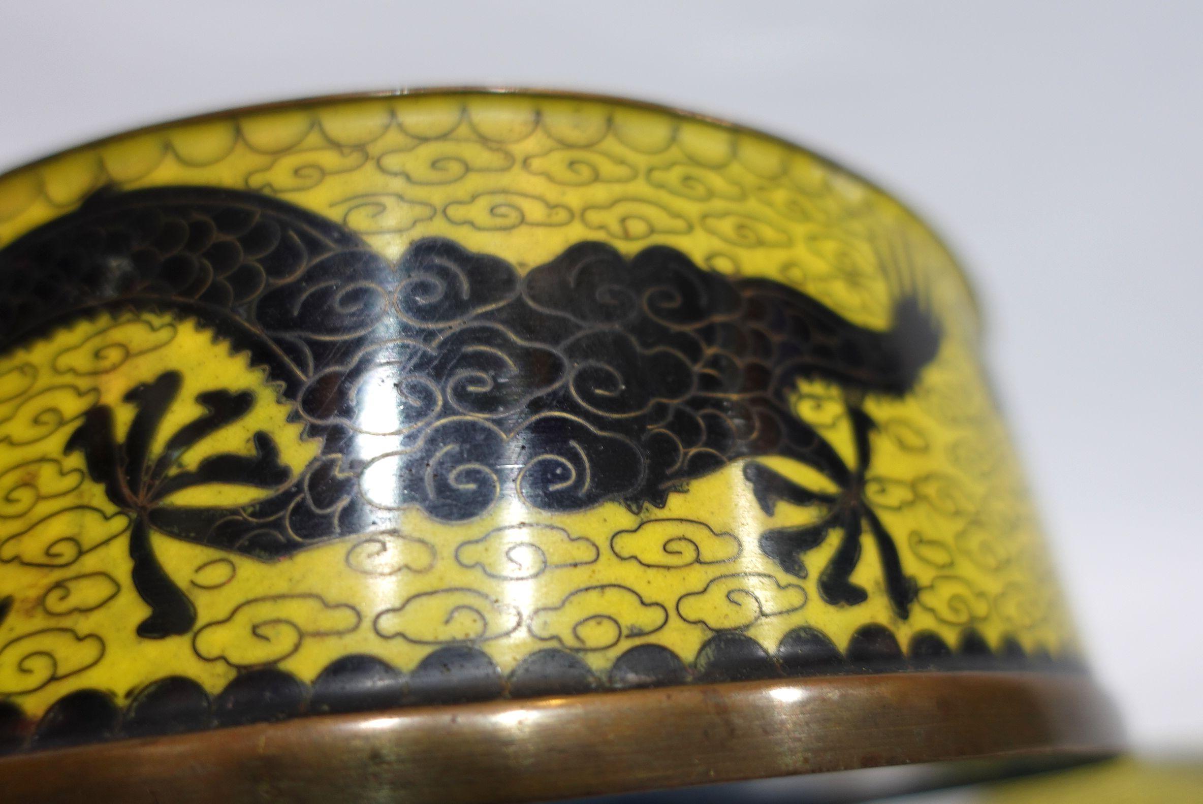 Antique Chinese Dragon Cloisonné Enamel Round Lidded Box 19th Century CO#02 For Sale 3