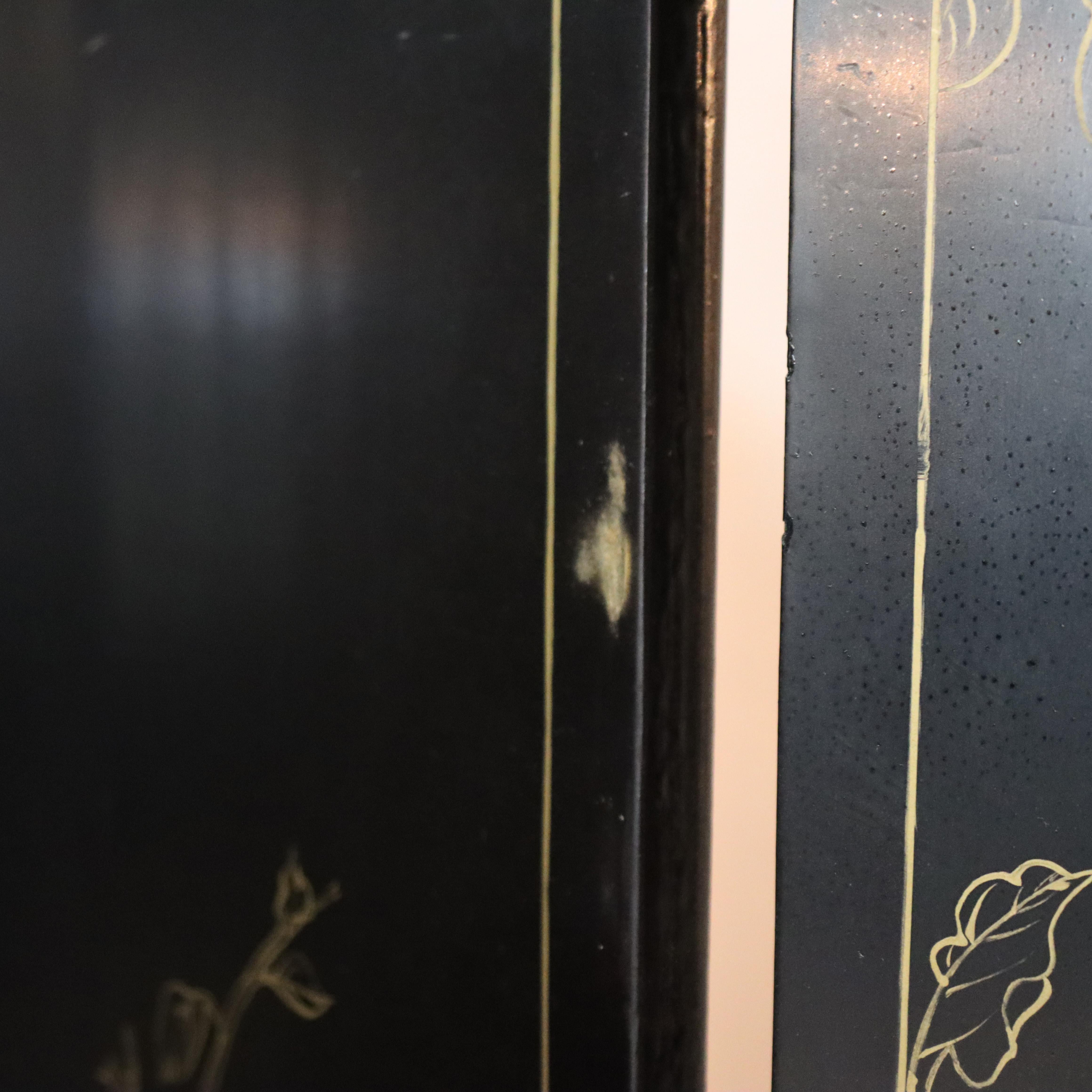 Antico paravento cinese ebanizzato a sei pannelli dell'inizio del XX secolo in vendita 3