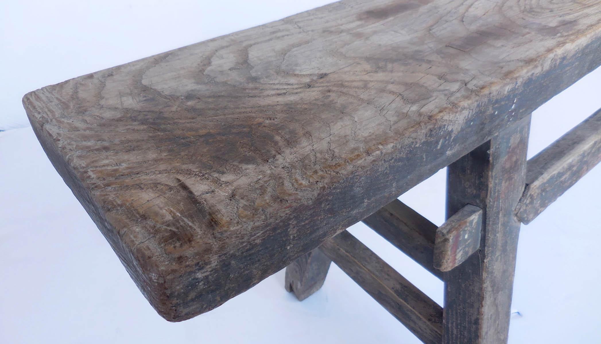 Antique Chinese Elm Bench In Good Condition In Los Angeles, CA