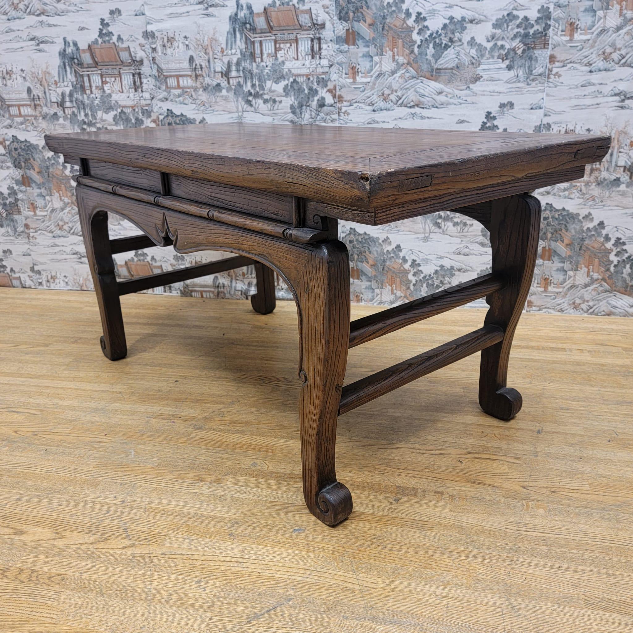 Antique Chinese Elm Coffee Table with Original Color and Patina For Sale 3