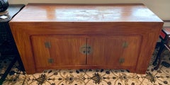 Crédence en bois d'orme de la fin du 19ème siècle:: buffet en bois d'orme de Chine