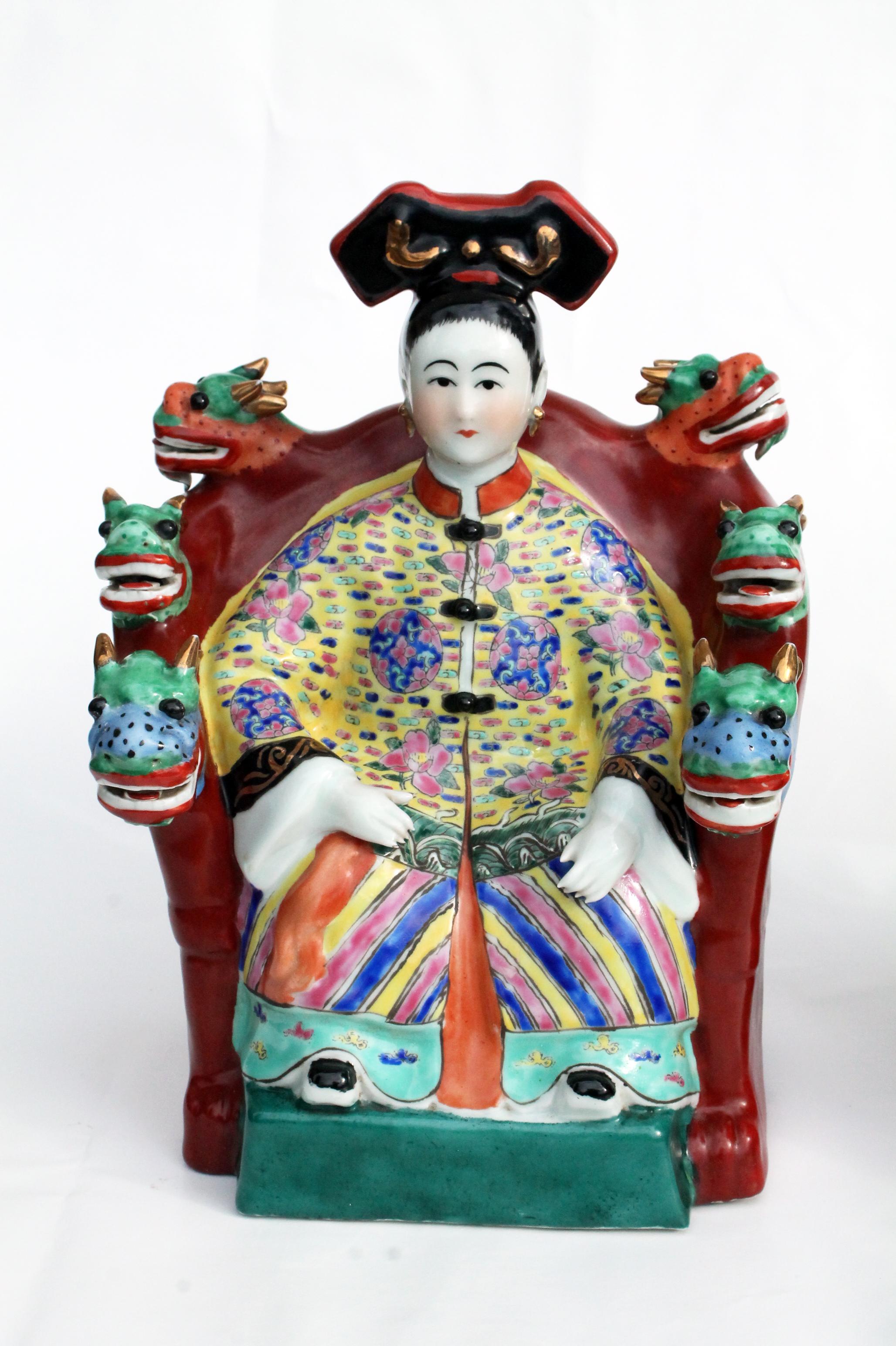 chinese emperor and empress statues