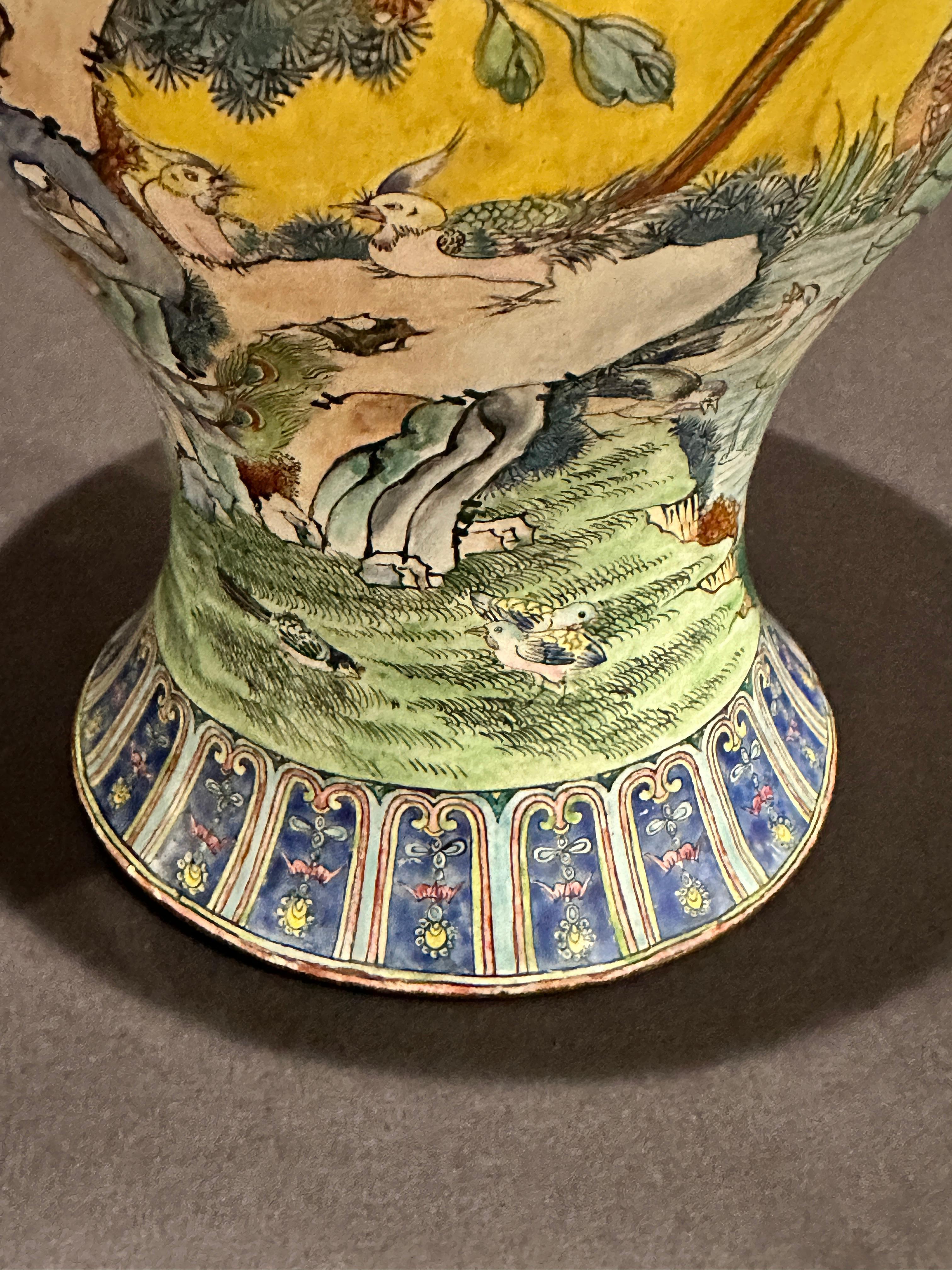 XX secolo Antico vaso cinese in rame smaltato per lo zenzero