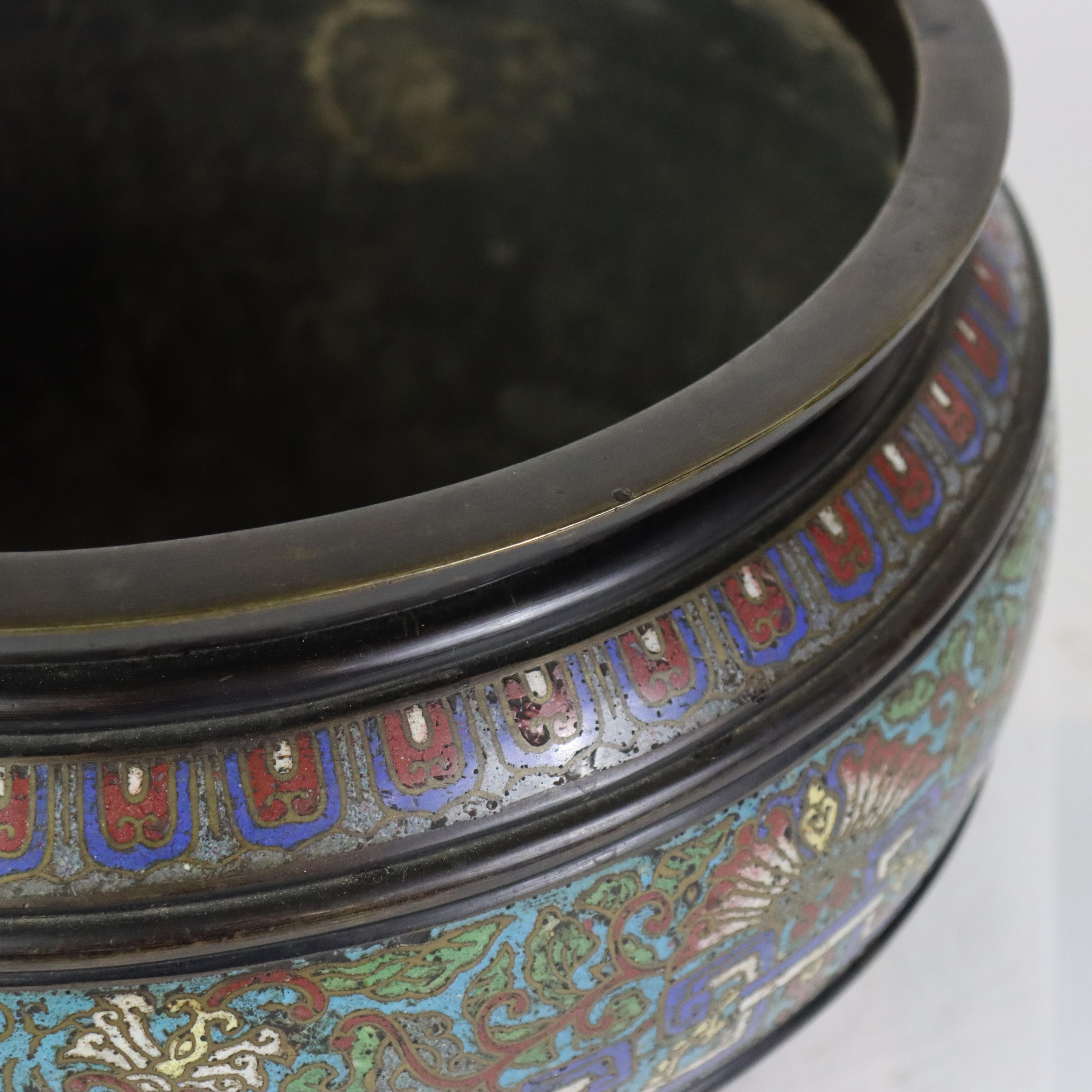 Antico vaso da terra cinese smaltato con coperchio rimovibile c1930 in vendita 2