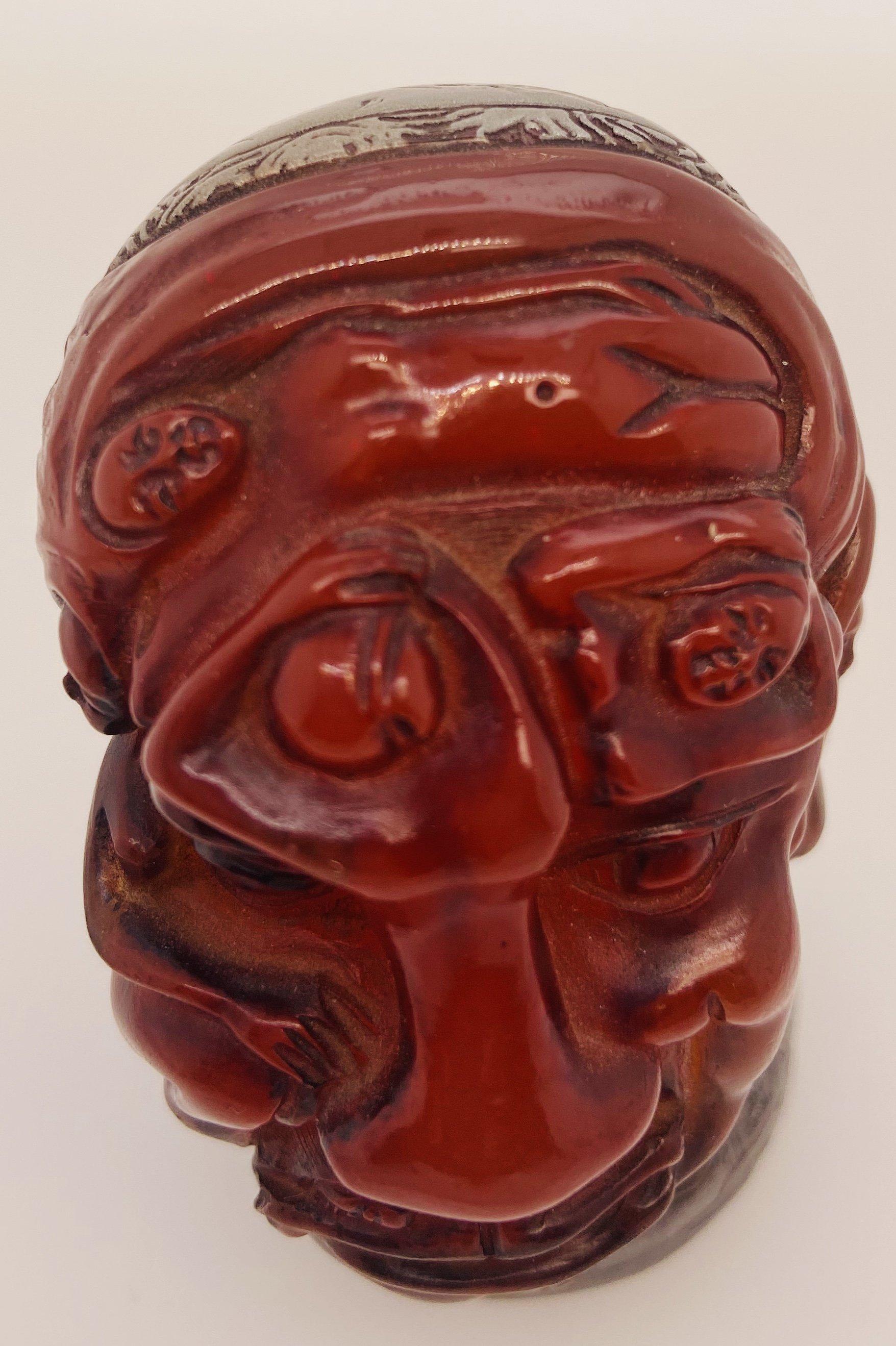 Antique Chinese Erotic Figural Amber Stamp Seal In Good Condition In Plainview, NY